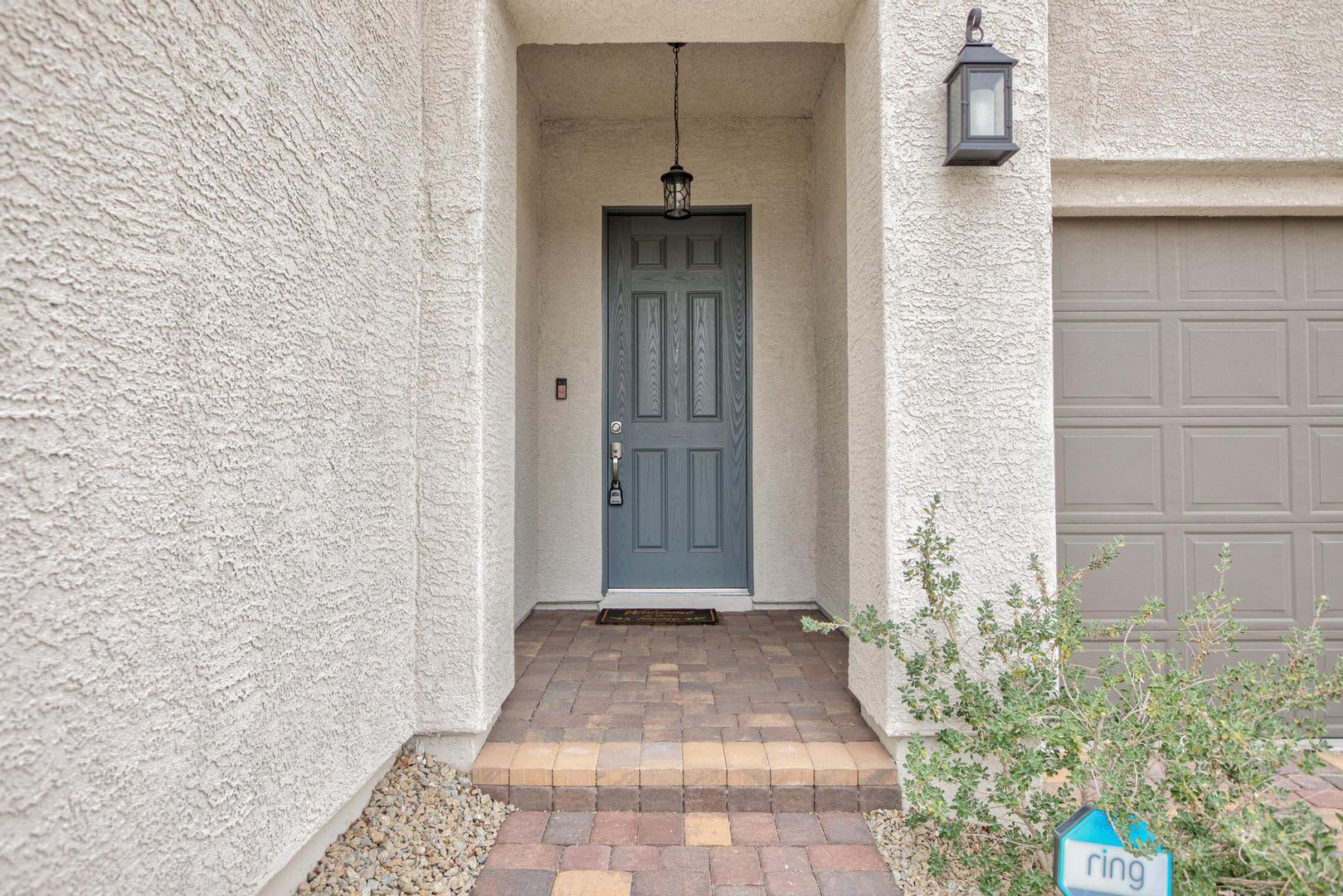 55 Guard Gated Home Move In Ready – photo 3