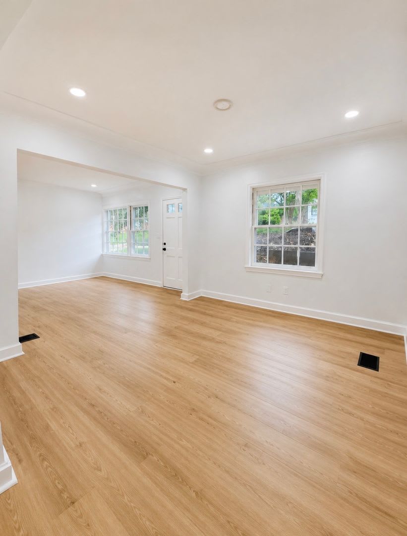 Completely renovated 5-bedroom, 3-bathroom home in the highly desirable Dalraida – photo 4