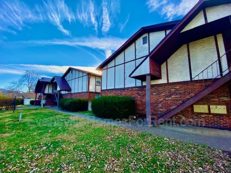 1014 Mary Street – photo 4