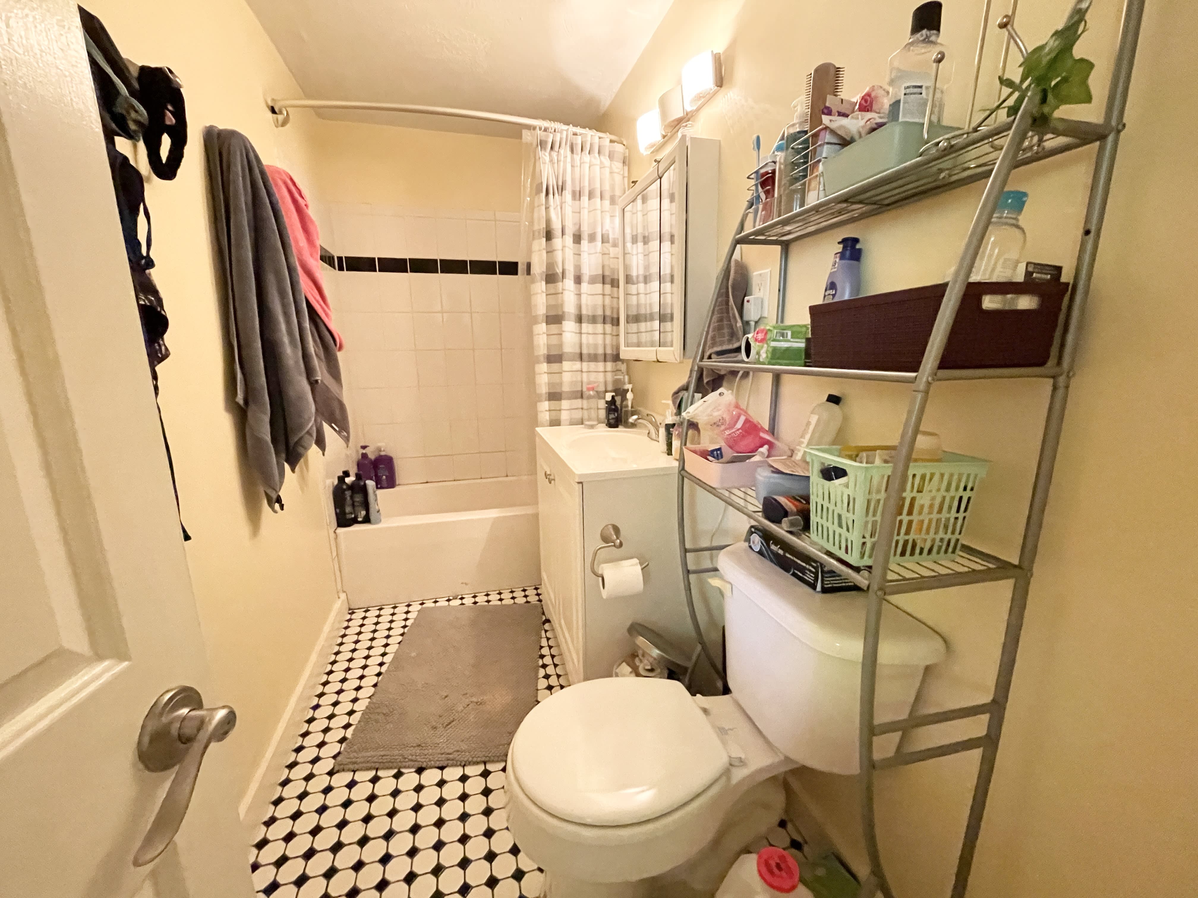 1578 Tremont St – photo 5
