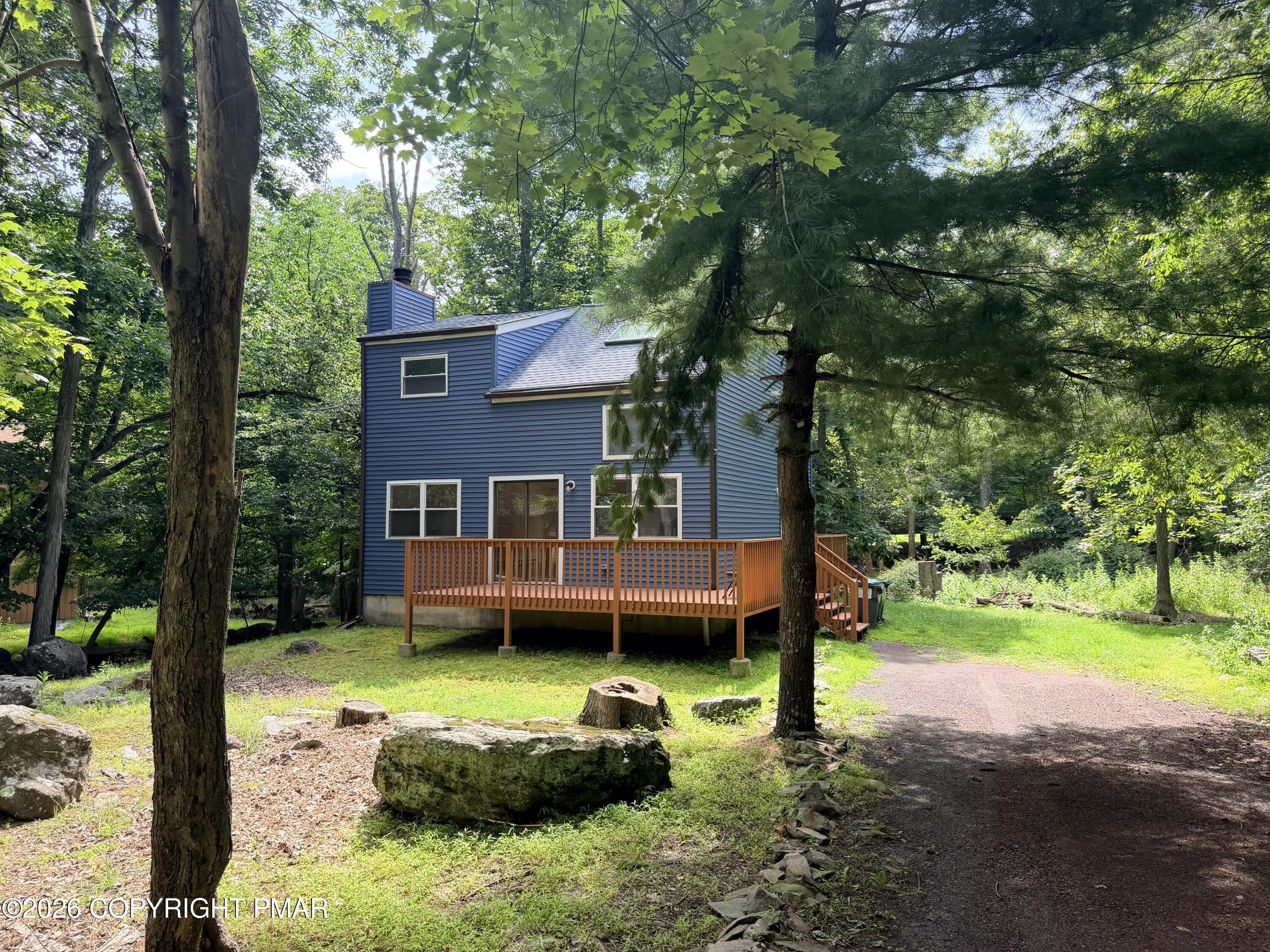 362 Somerset Drive – photo 2