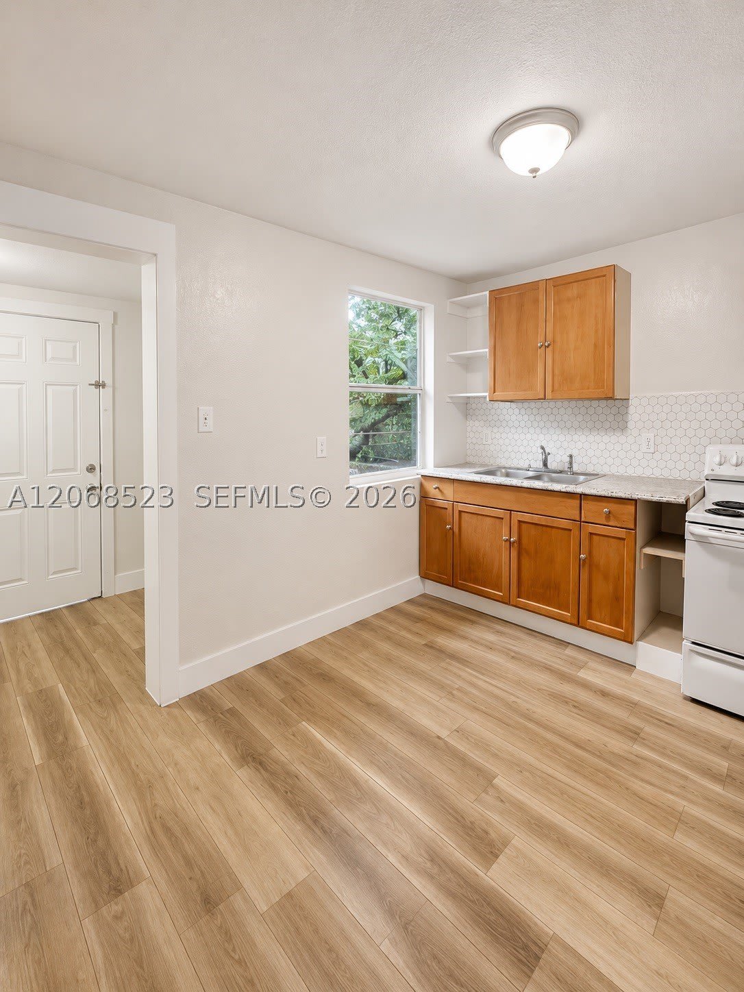 36 NE 60th Ter – photo 5
