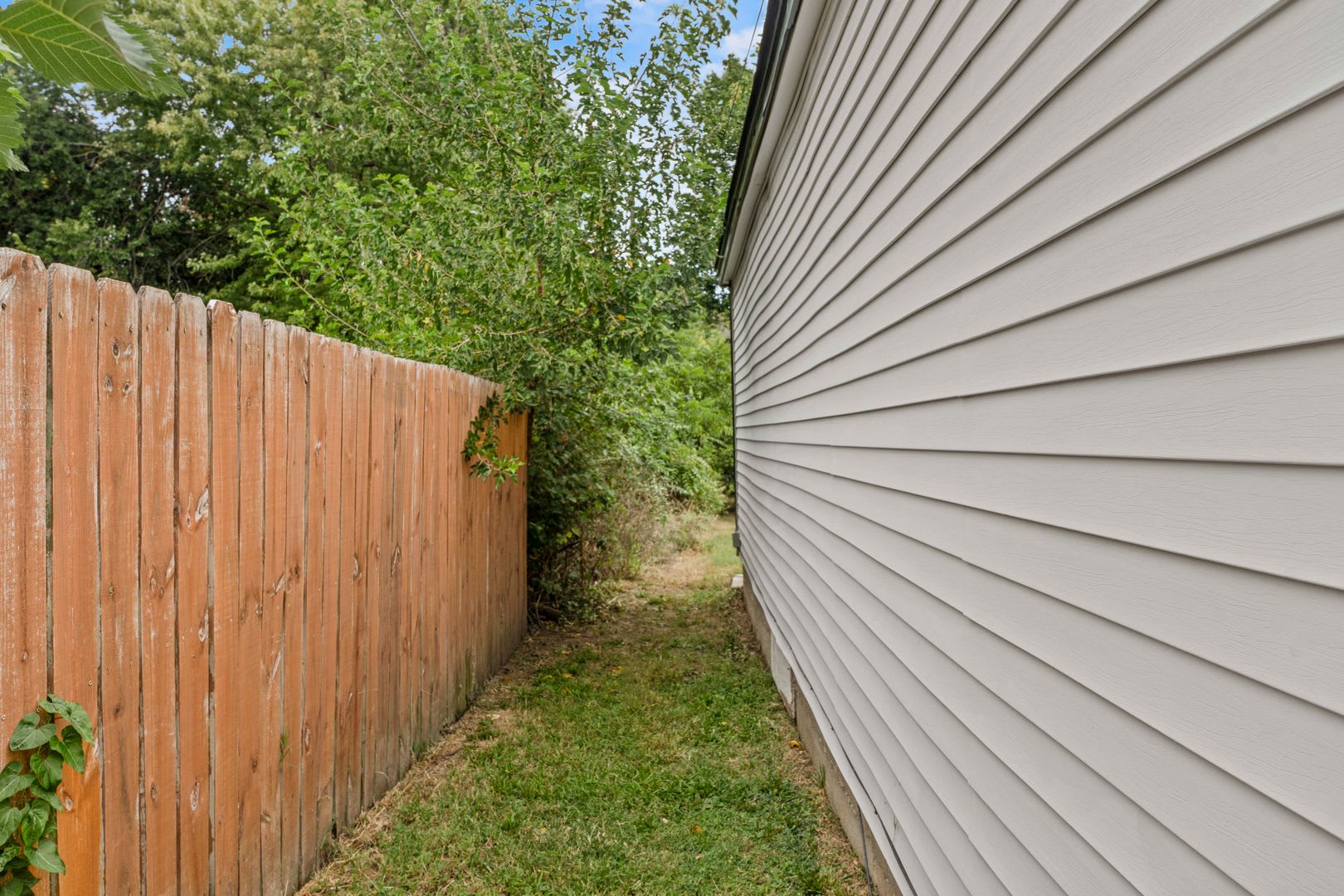 1616 E Funston Updated Move In Ready – photo 5
