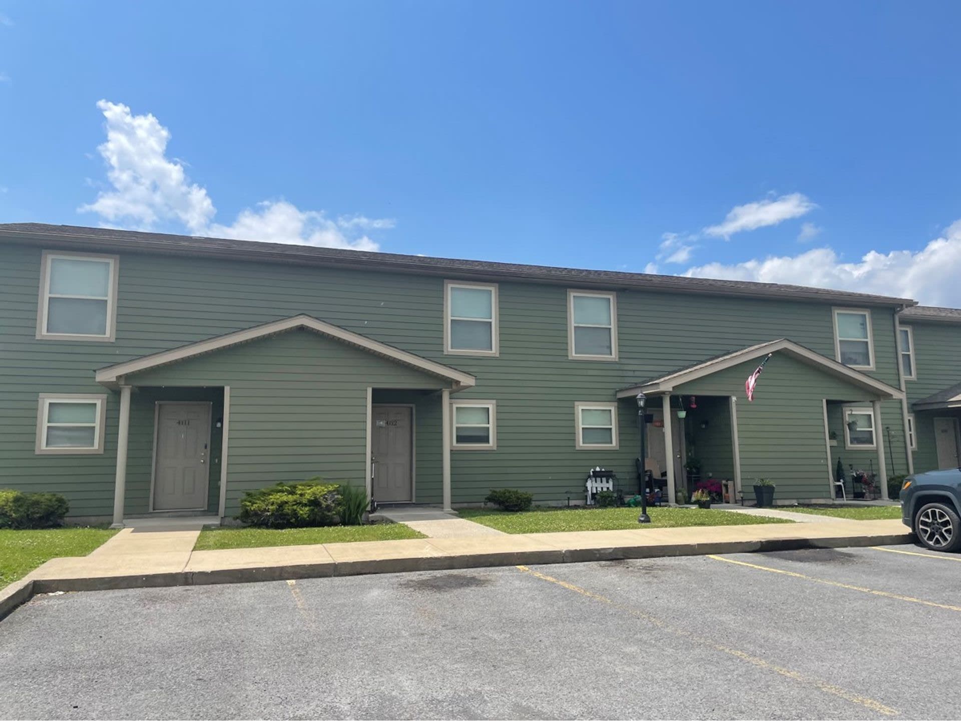 2 BR – photo 2