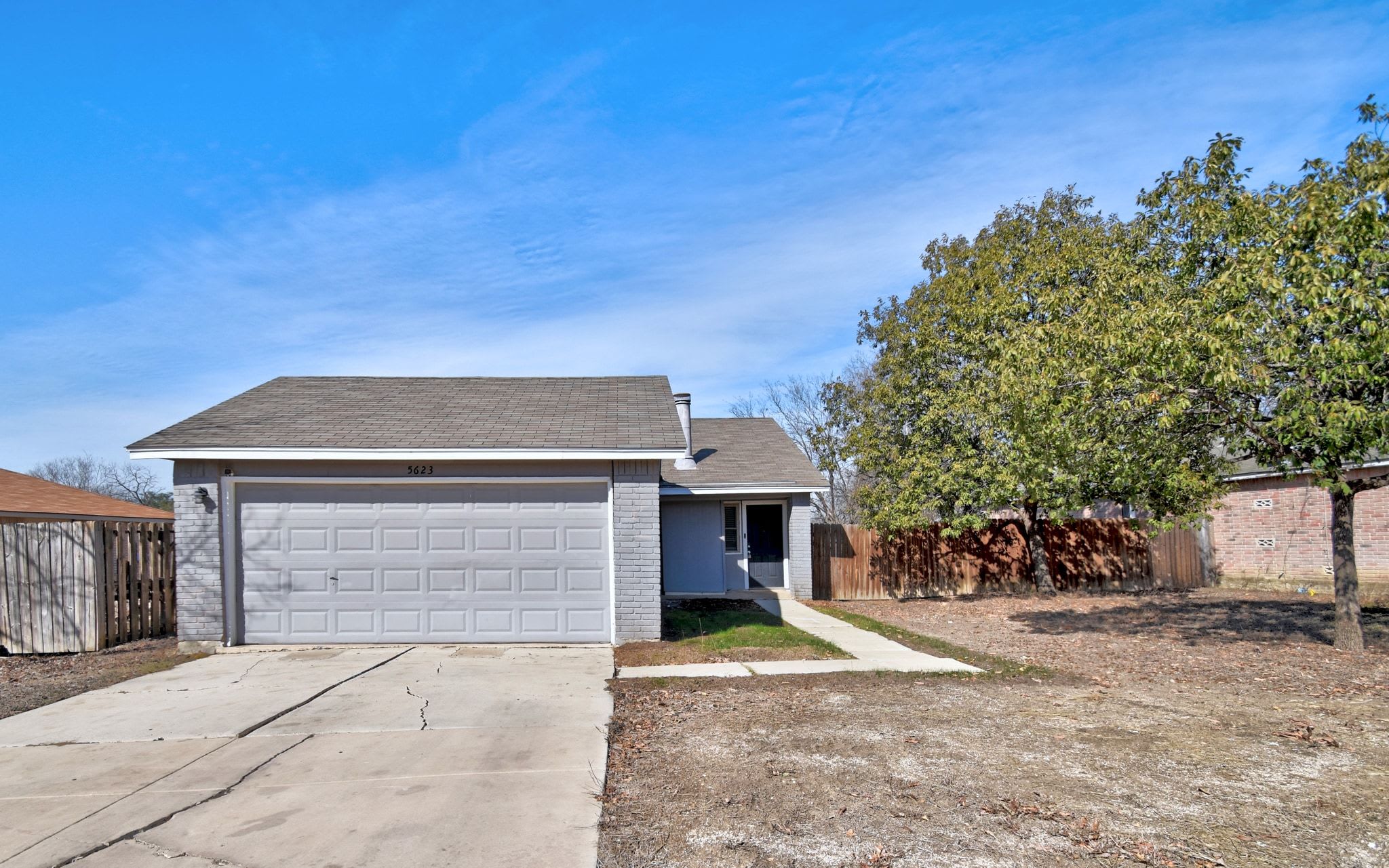 5623 Fountainwood Dr – photo 1