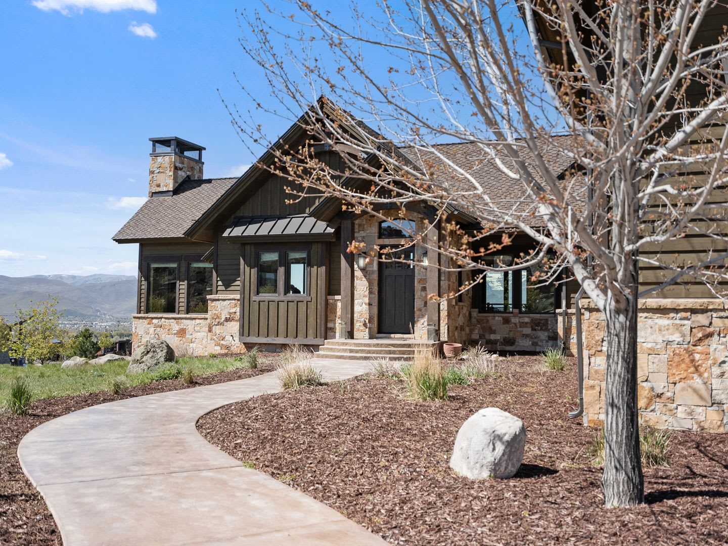 Remodeled Luxury Red Ledges Home – photo 2