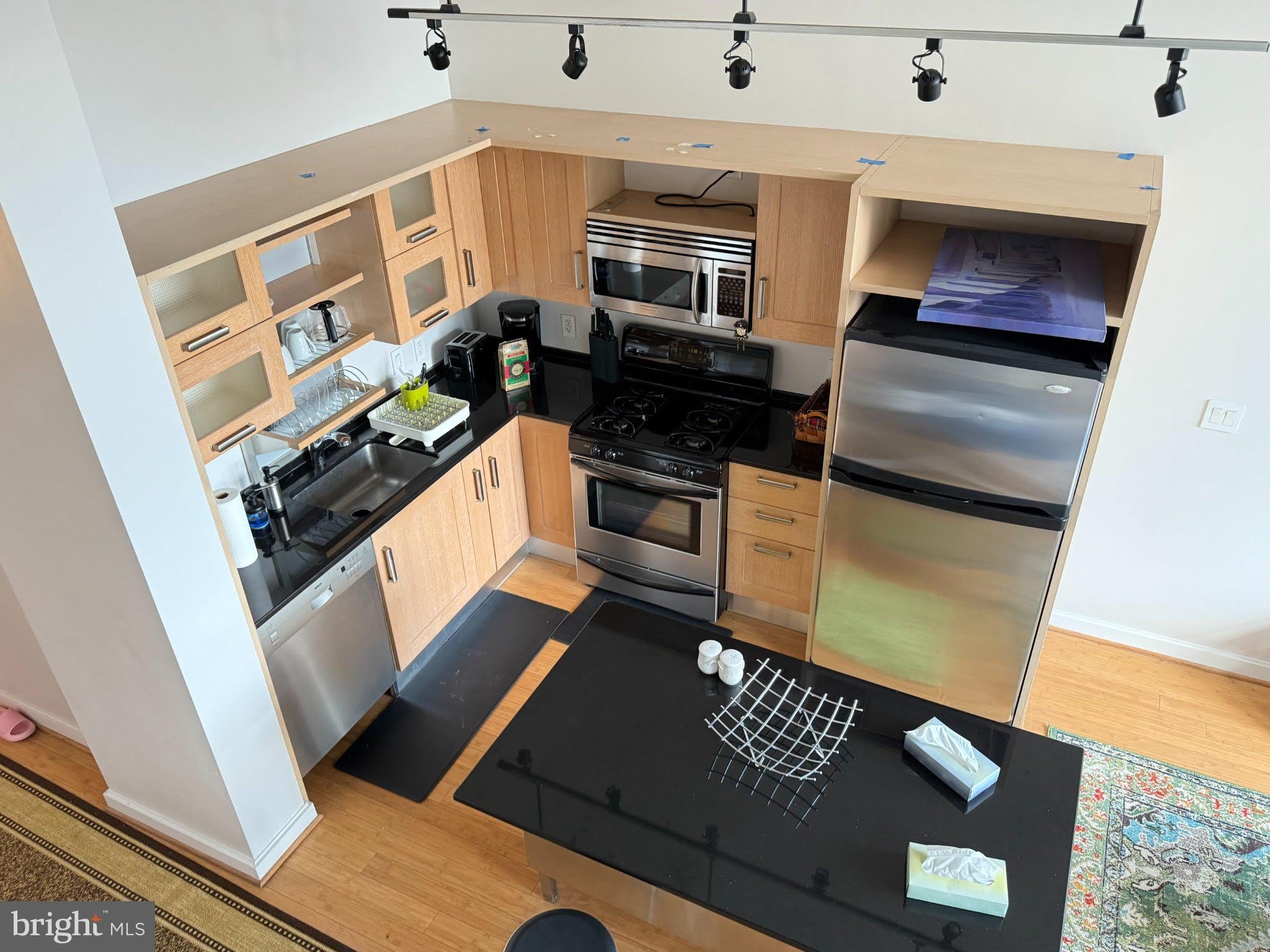 1390 V Street NW – photo 4