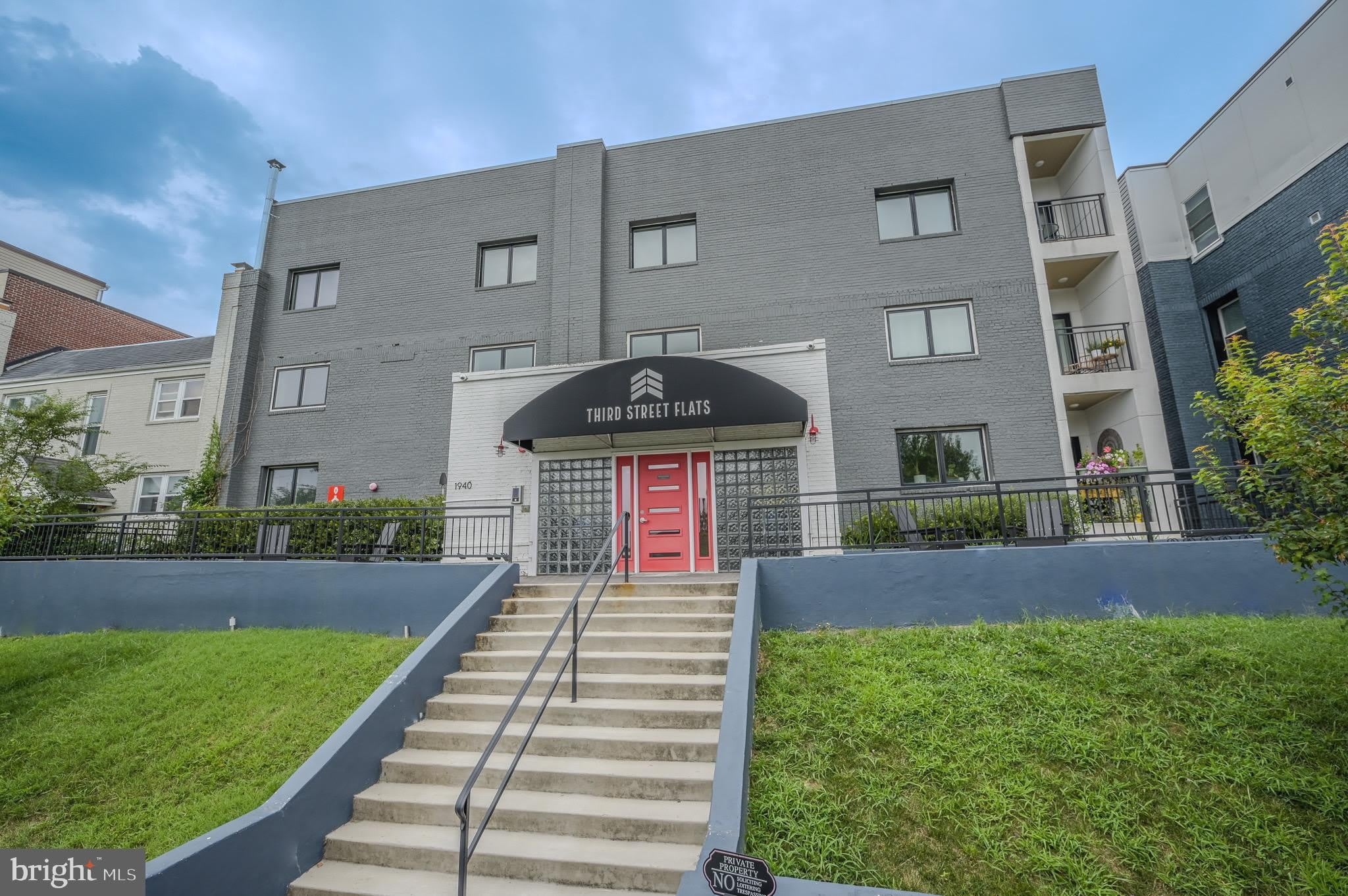 1940 3Rd Street Ne – photo 2