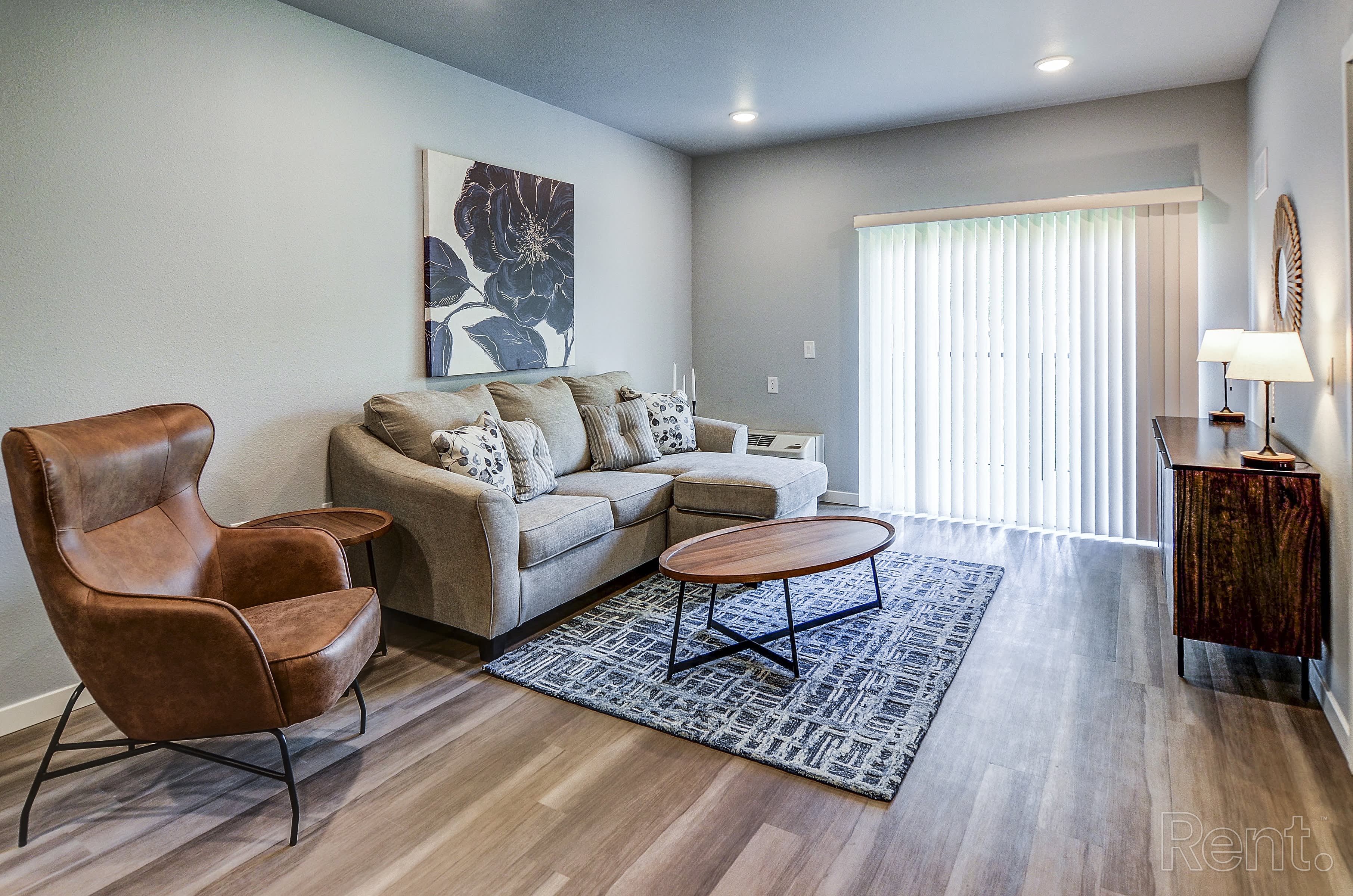 Flats at Neill Park – photo 1