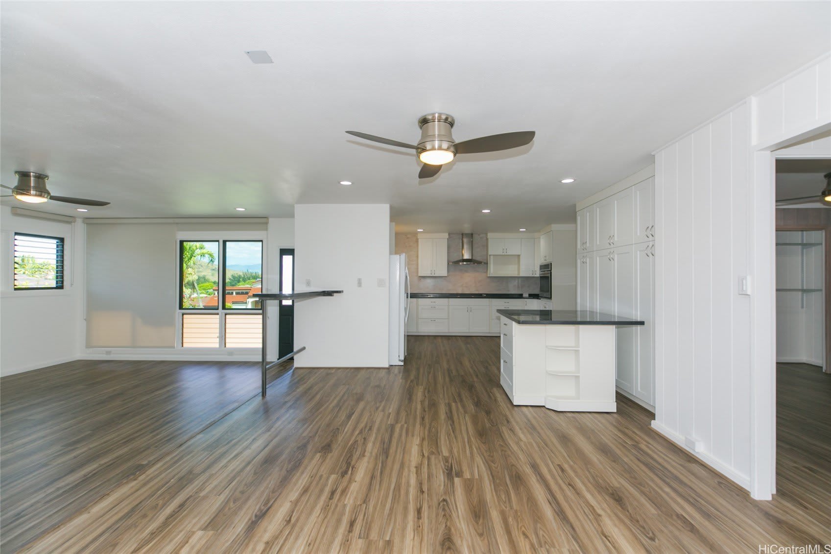 1355 Ala Napunani Street – photo 5