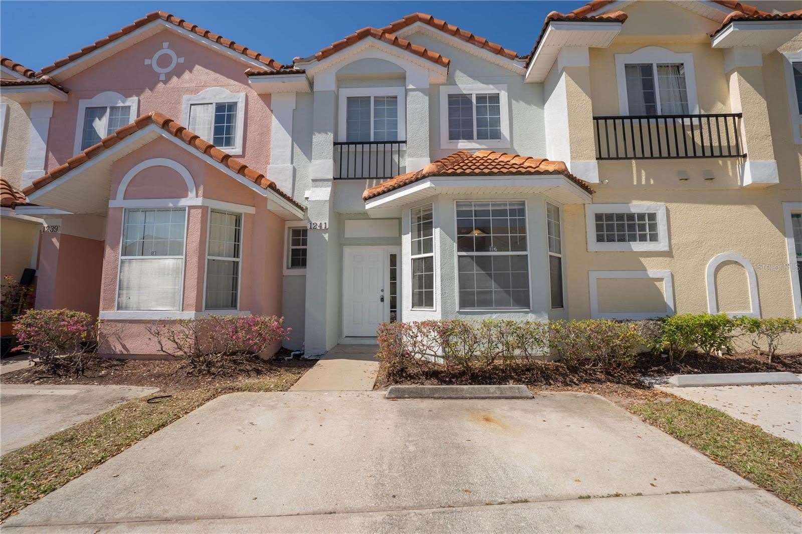 1241 S BEACH Circle – photo 1