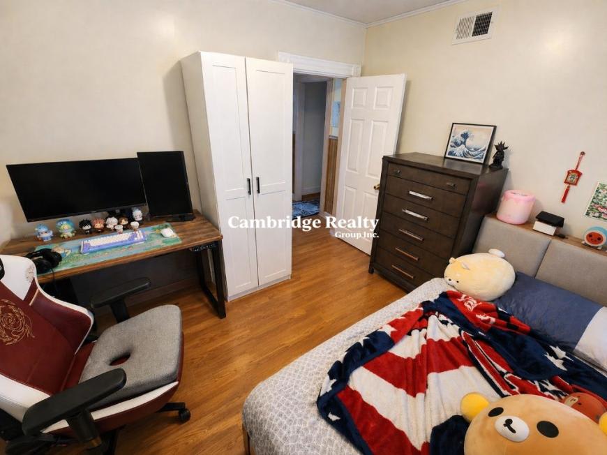 33 Jefferson St. – photo 5