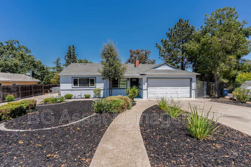 1910 Encima Drive – photo 1