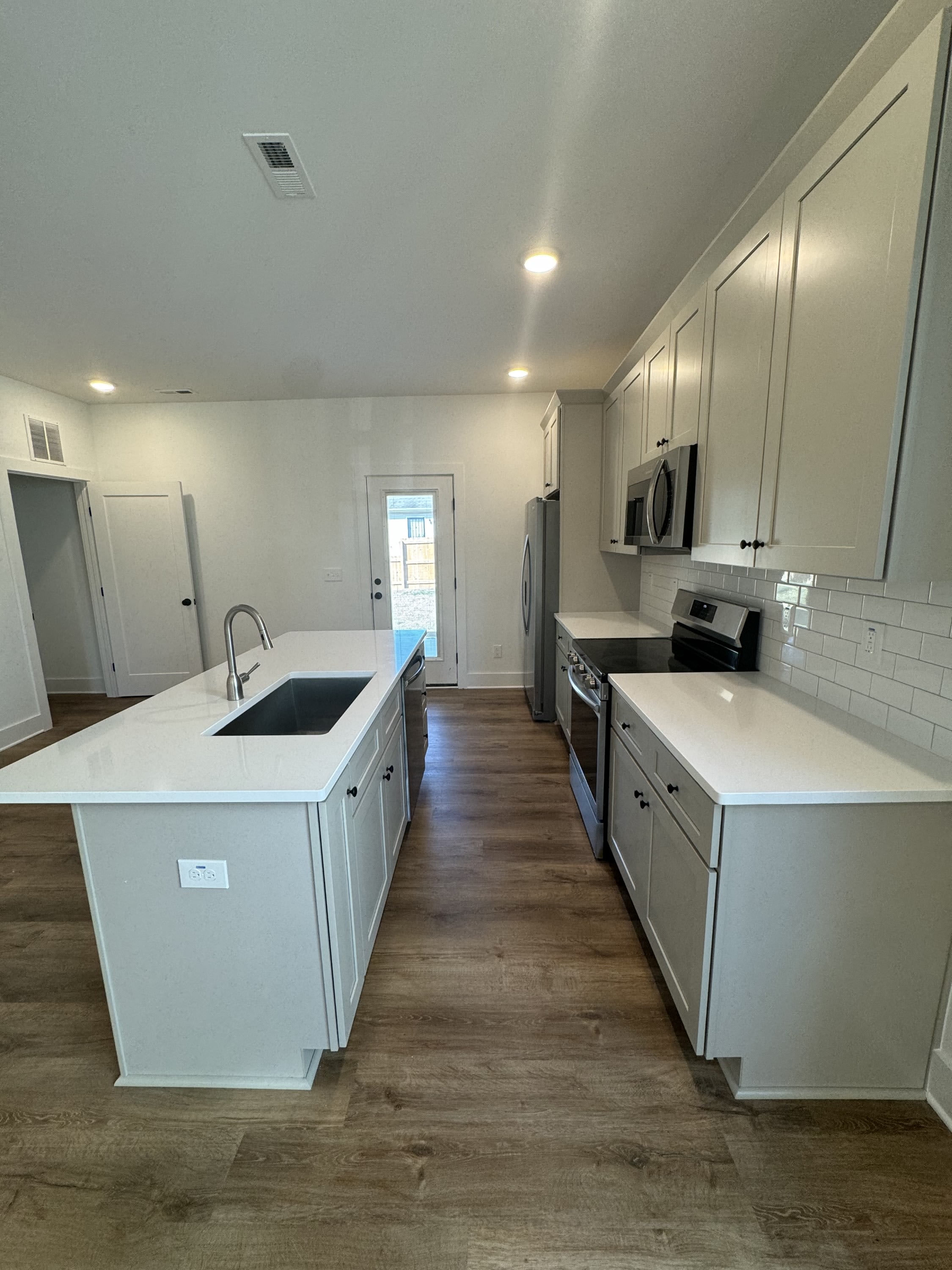 701 Martin Street – photo 5