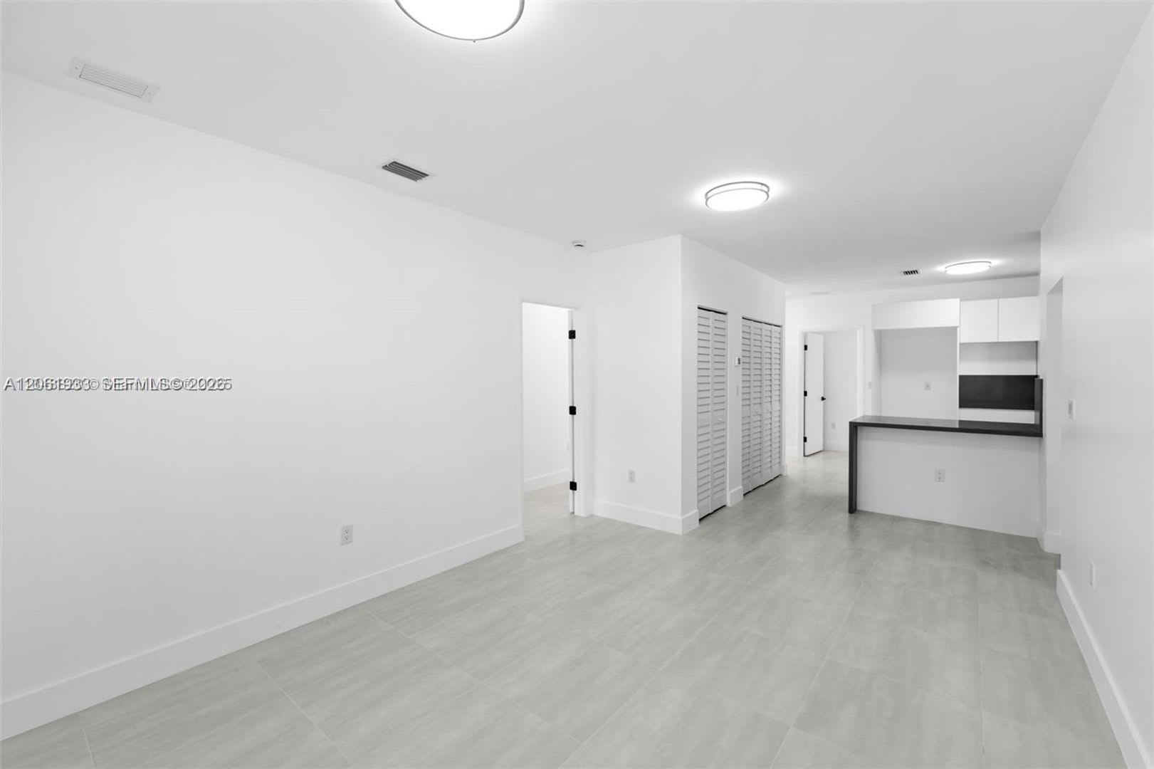 Unfurnished 3 Beds, 2 baths, 1400 Sq.ft. – photo 4
