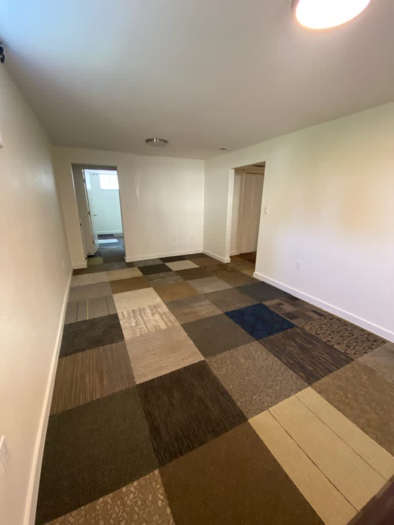 517 Ave F – photo 4