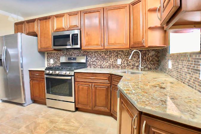 150 East Walnut Lane – photo 4