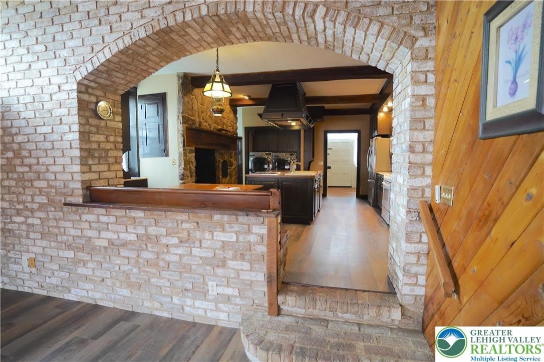 9020 Schantz Road – photo 4