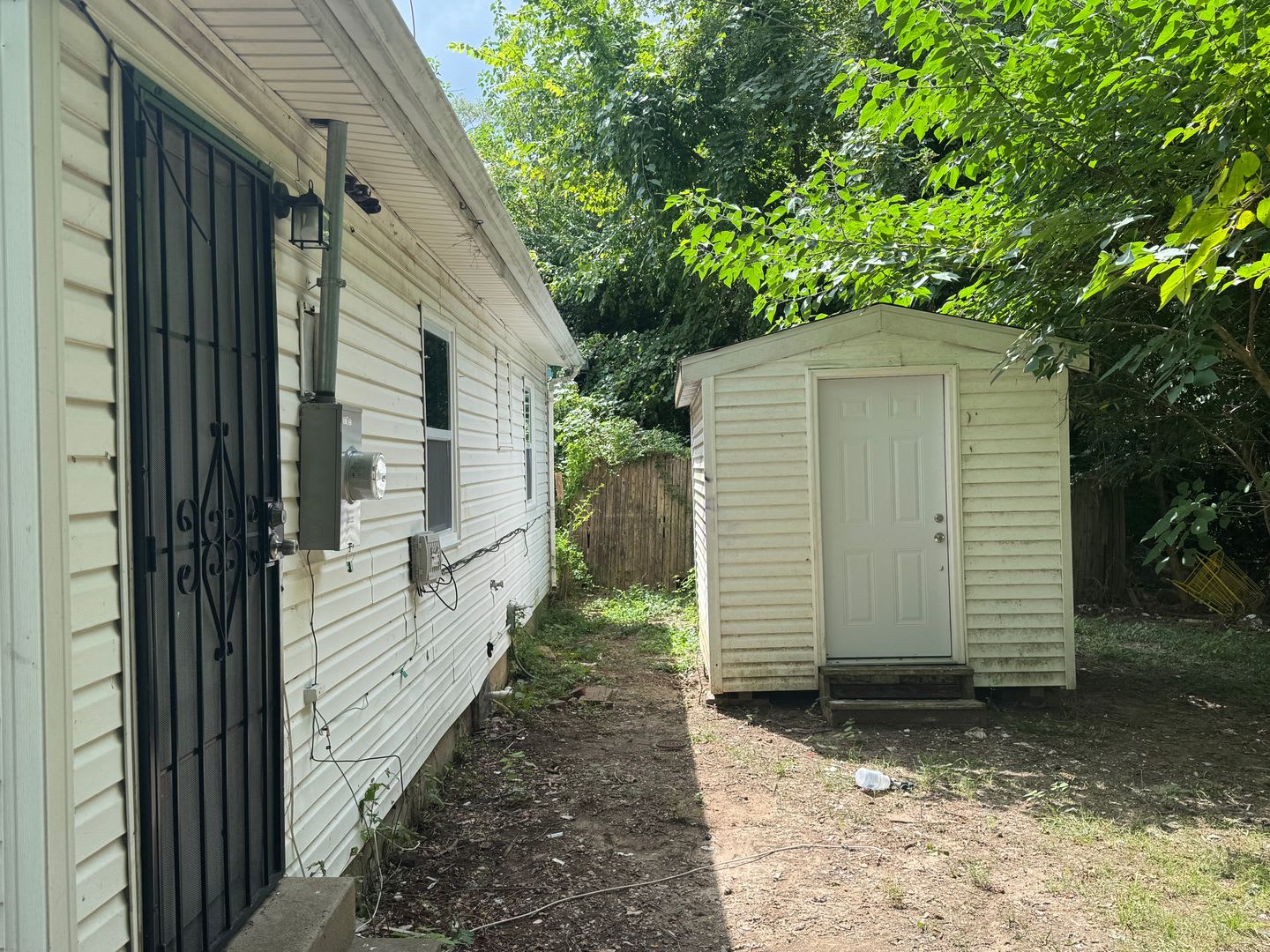 Newly Renovated Three Bed/One Bath – photo 2