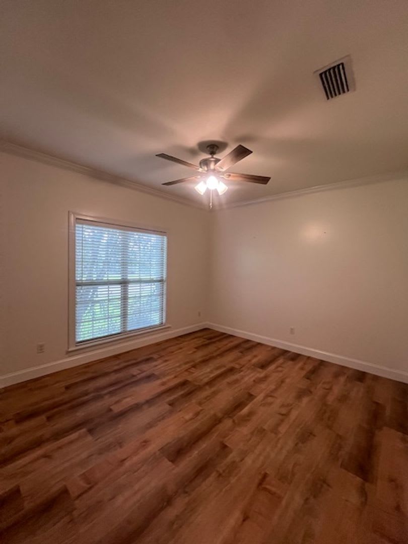 Beautiful Home In Arbor Run S D – photo 5