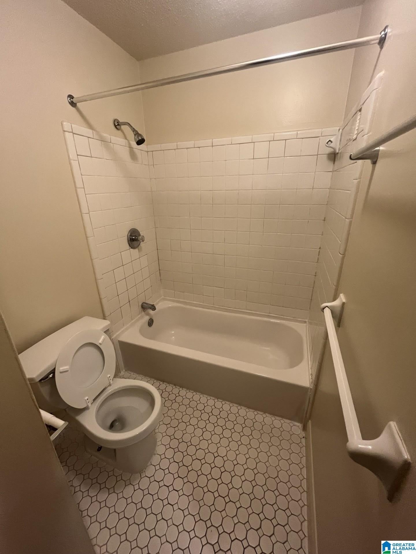 1300 N 16TH COURT – photo 4