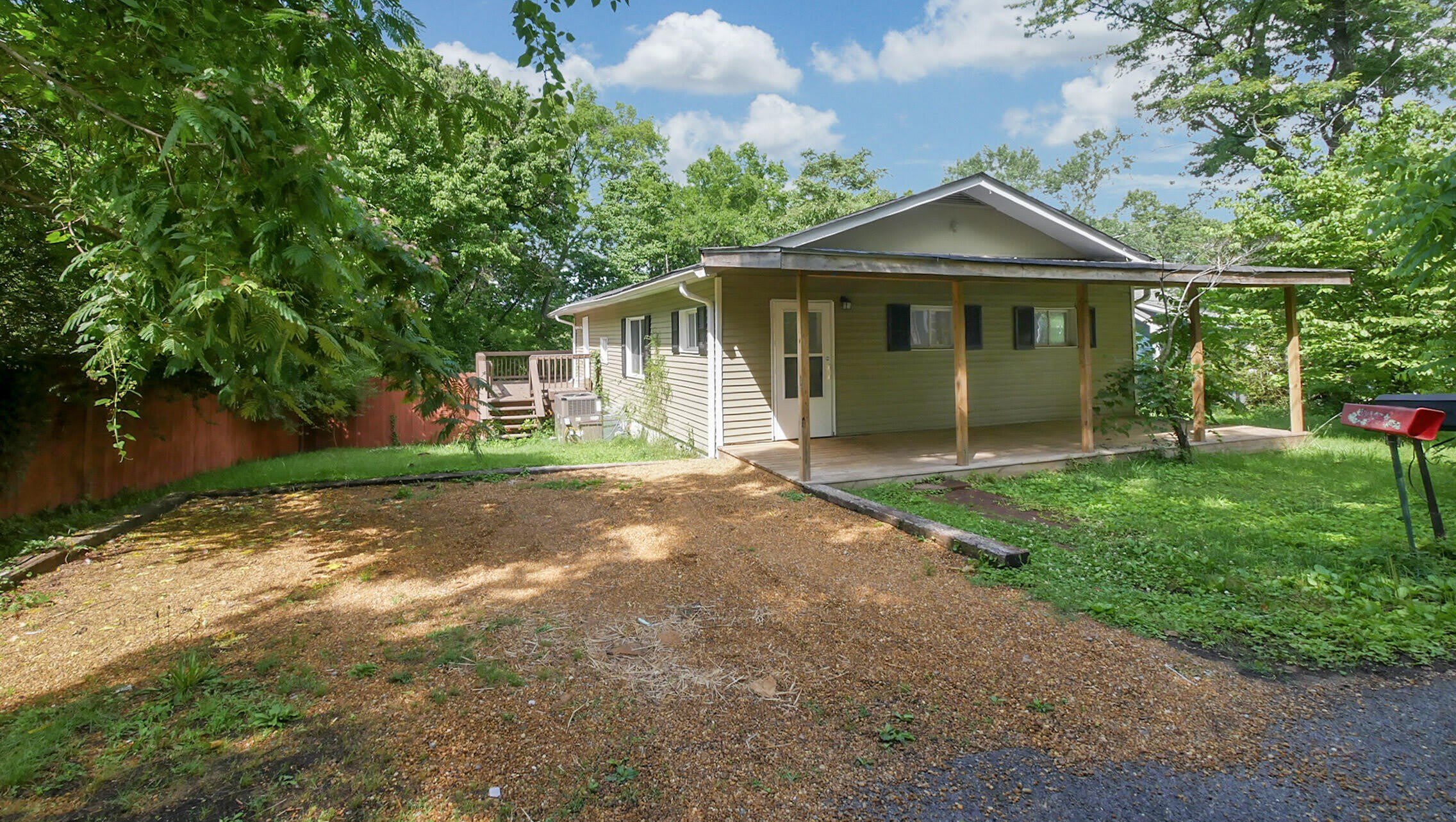 219 Vreeland Street – photo 3
