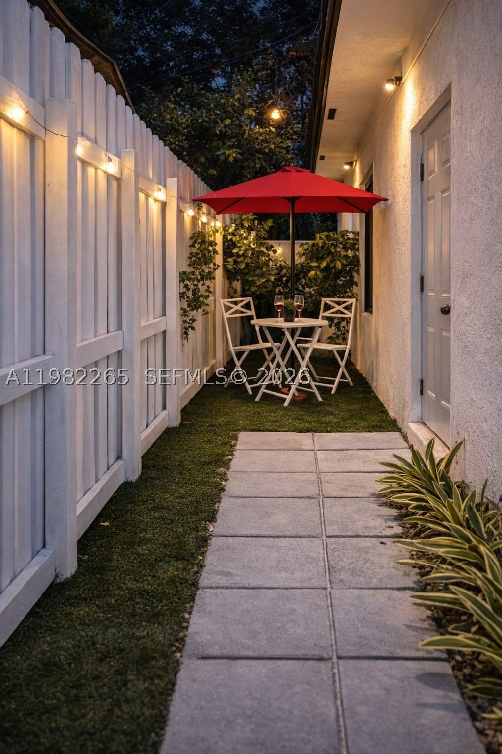 613 NW 10th St – photo 3