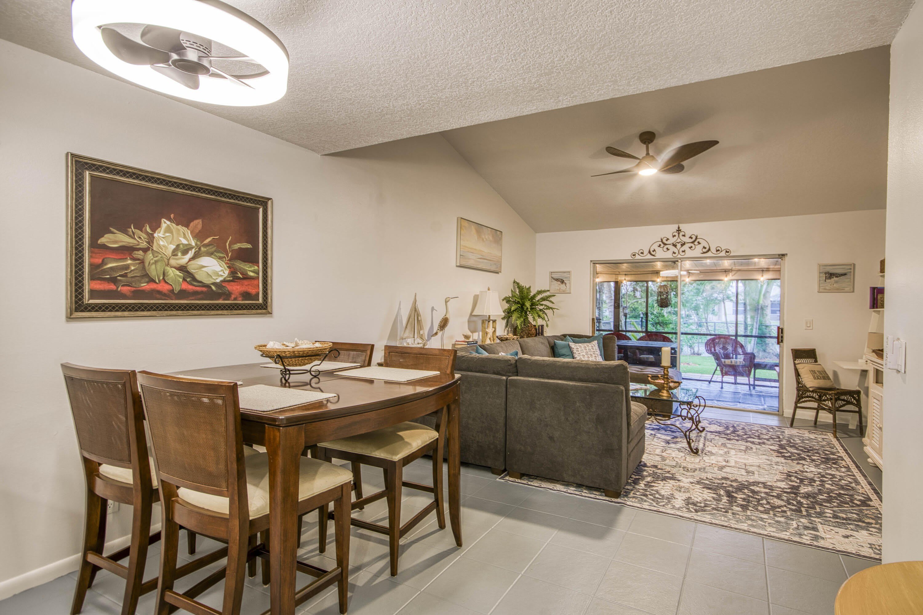 178 Pinewood Court – photo 2