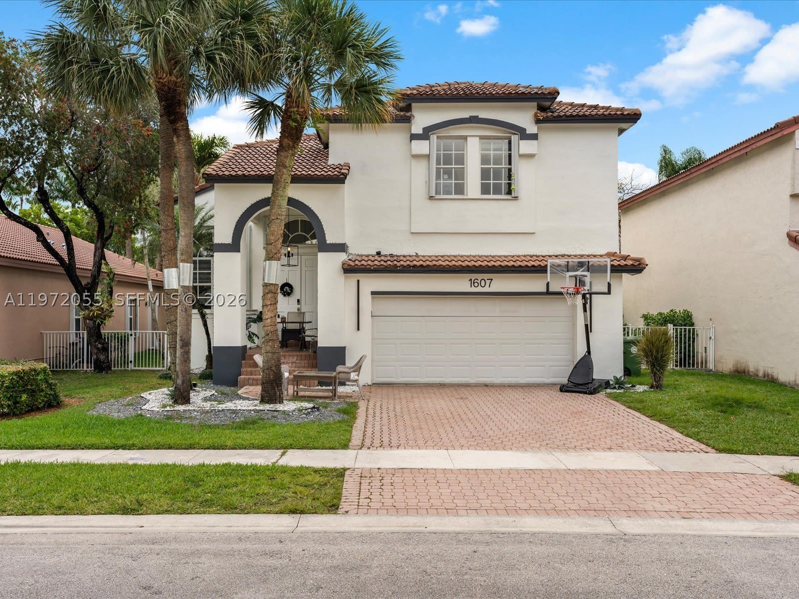 1607 SW 157th Ave – photo 1