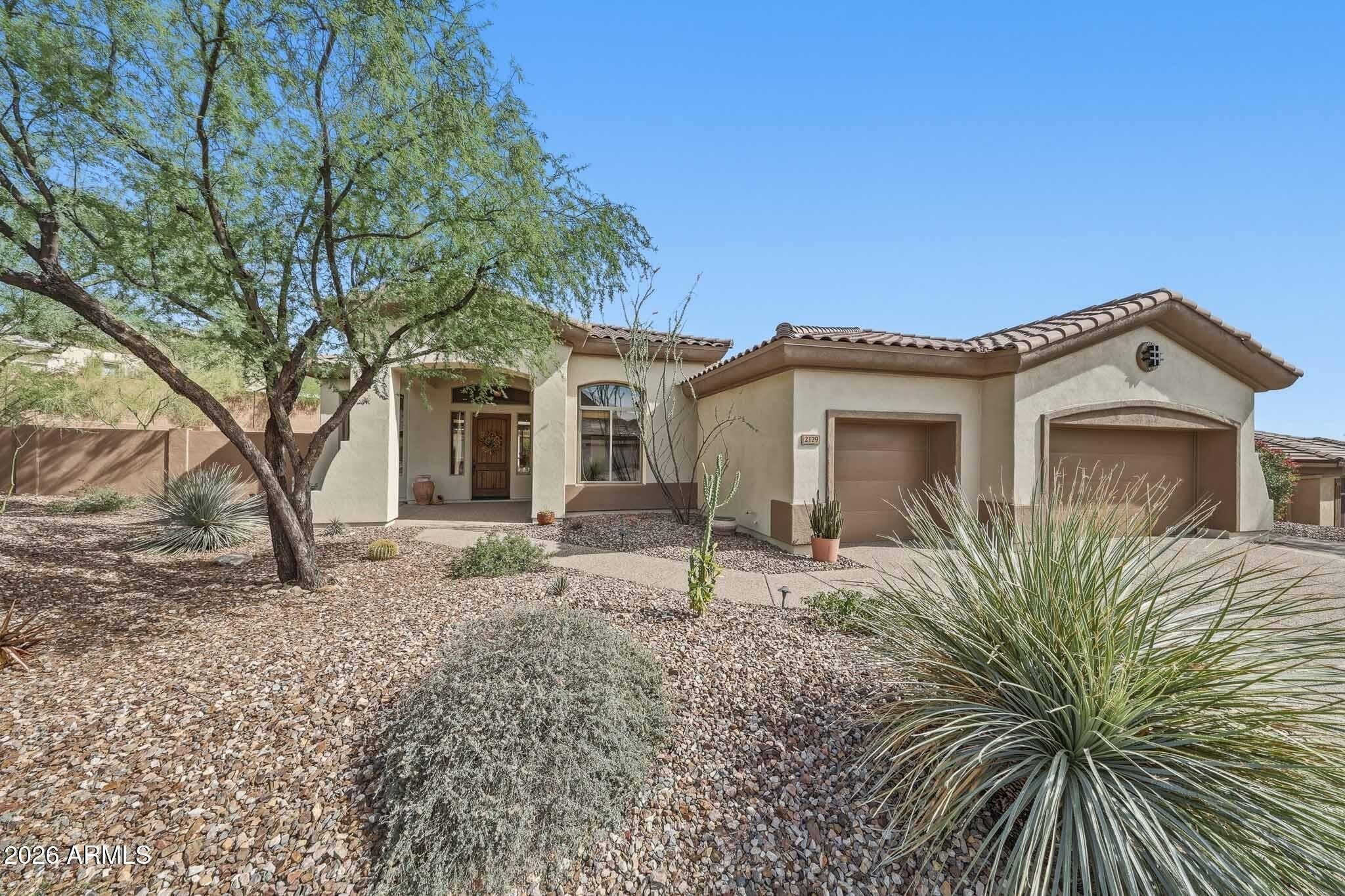 2129 W LEGENDS Way – photo 2
