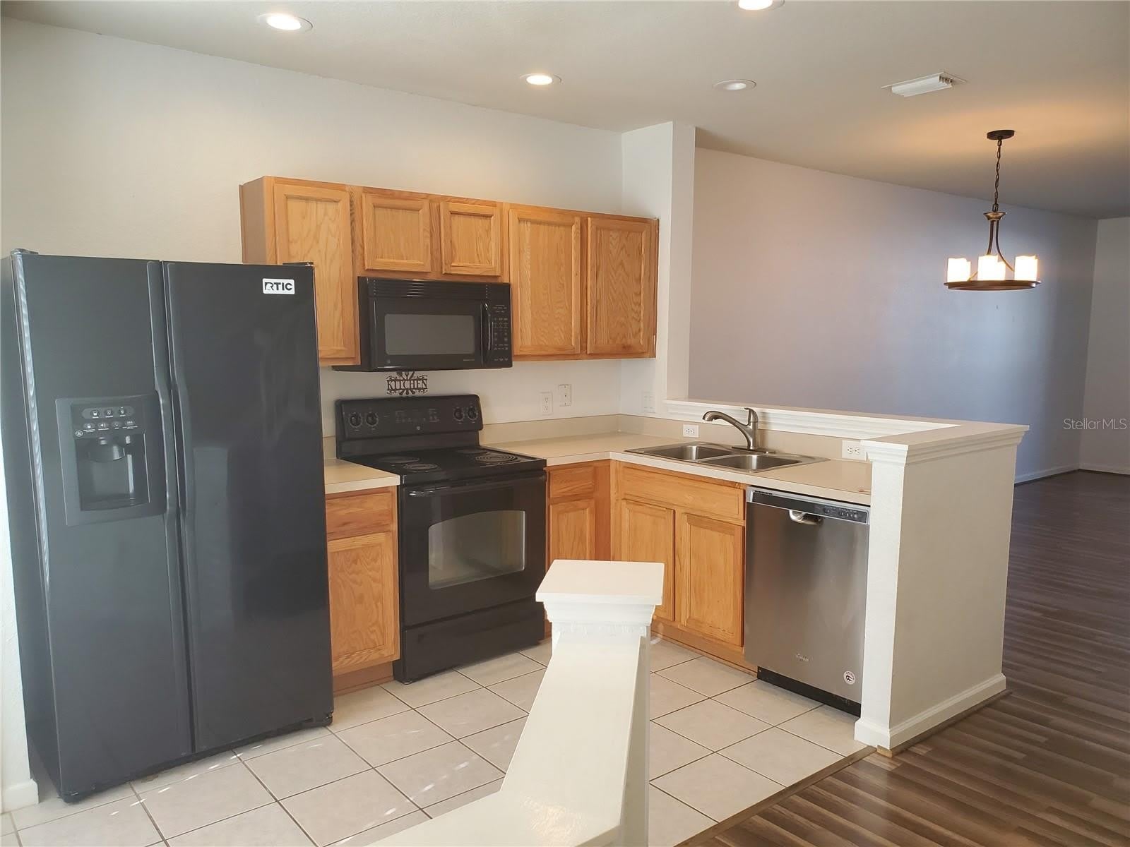 4480 SW 49TH Avenue – photo 3