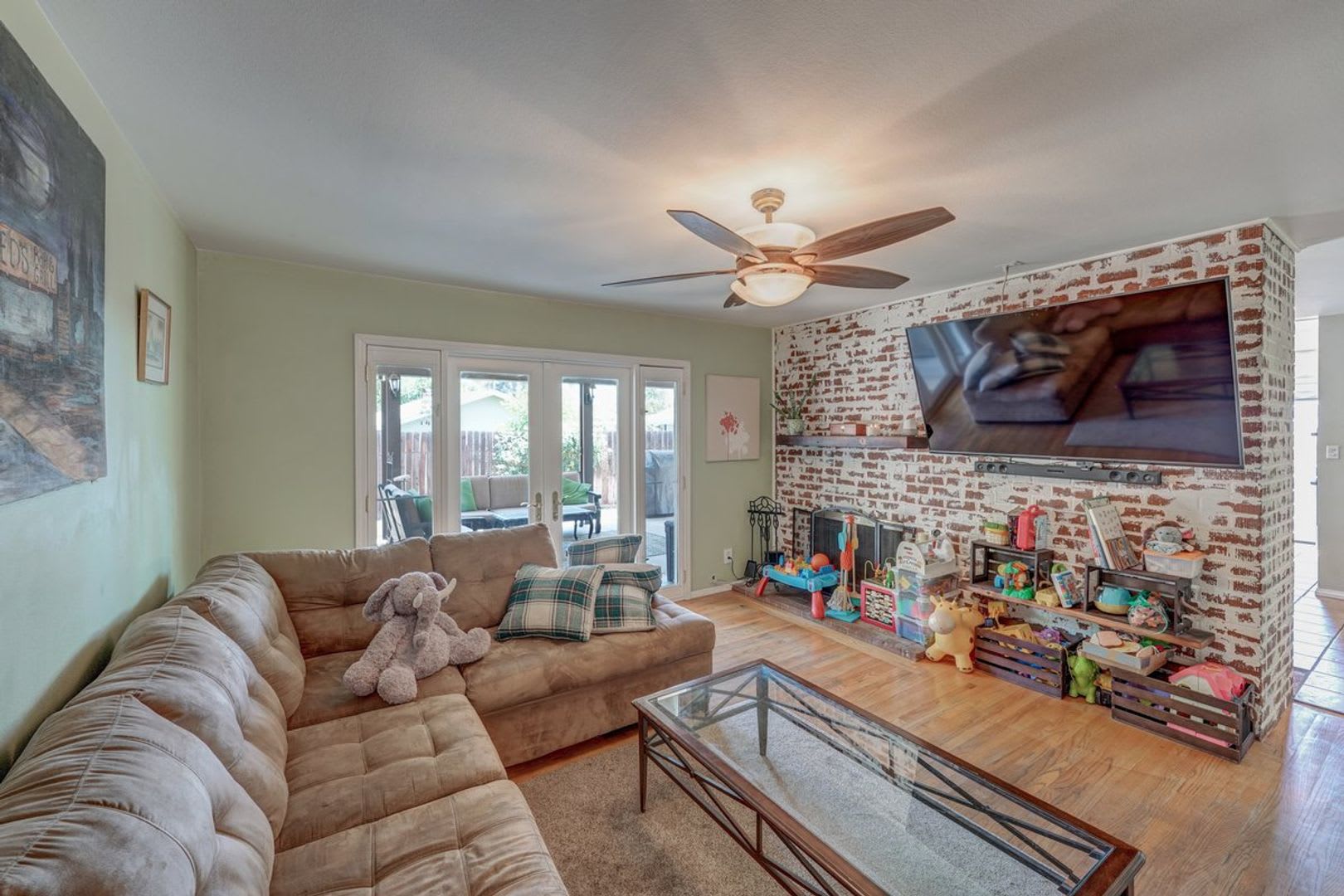 House for Rent- 4 bedrooms 2 baths, within walking distance of UC Riverside – photo 5