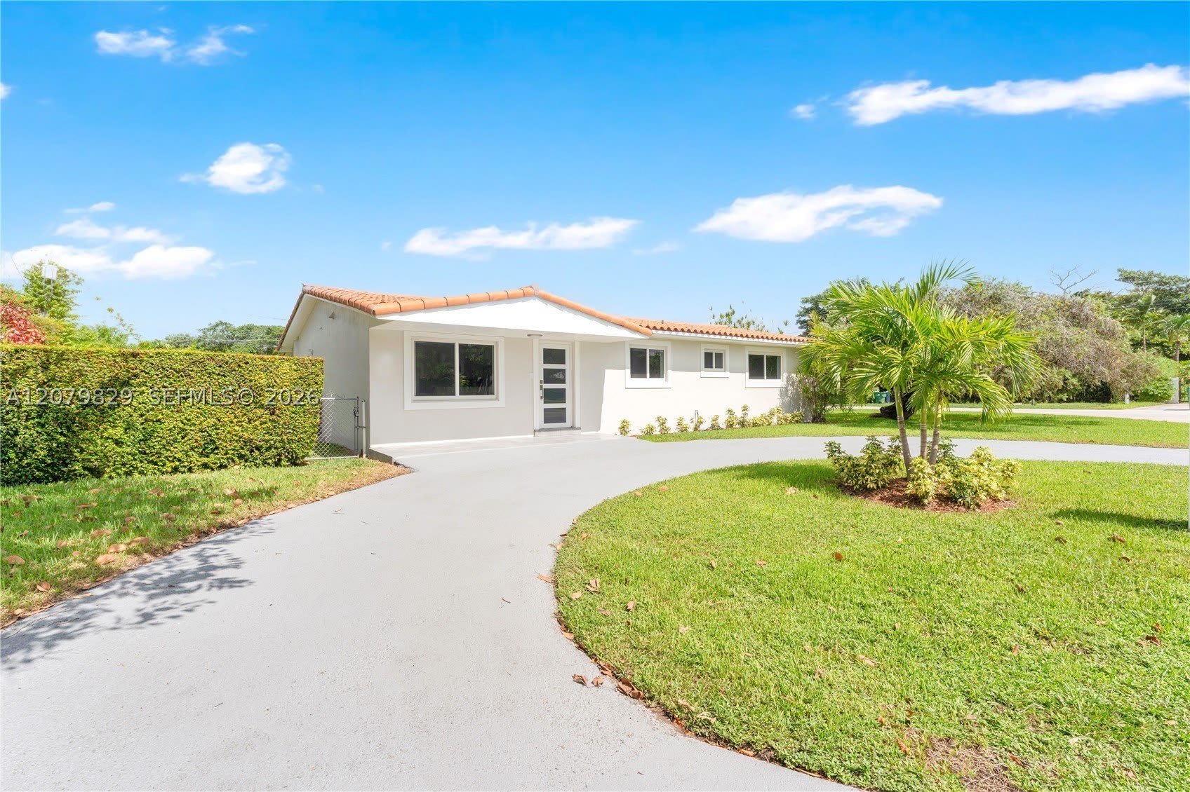3250 SW 72nd Ct – photo 2