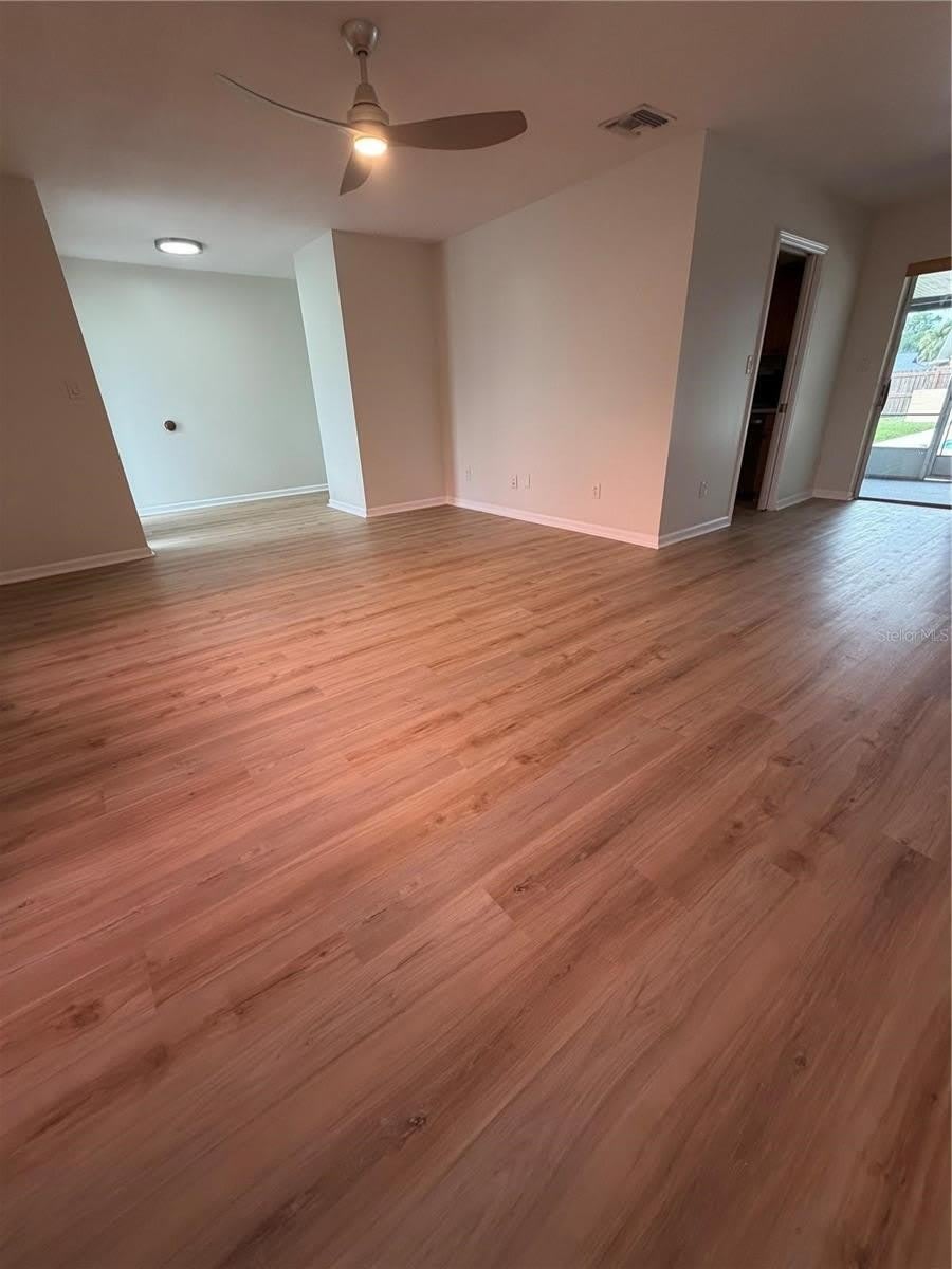 3024 BLOWN FEATHER Lane – photo 2