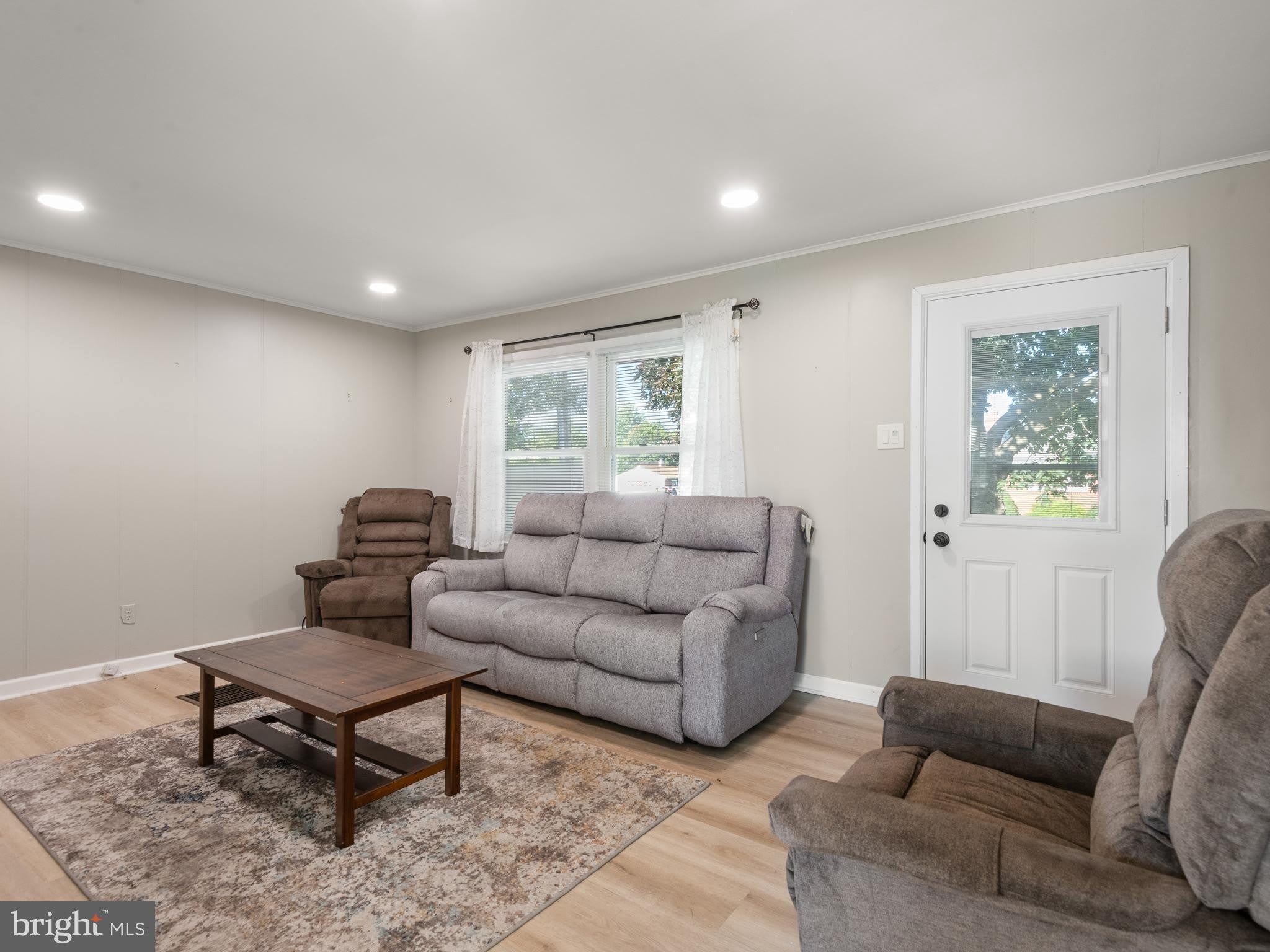 600 W BRIDGE Street – photo 3