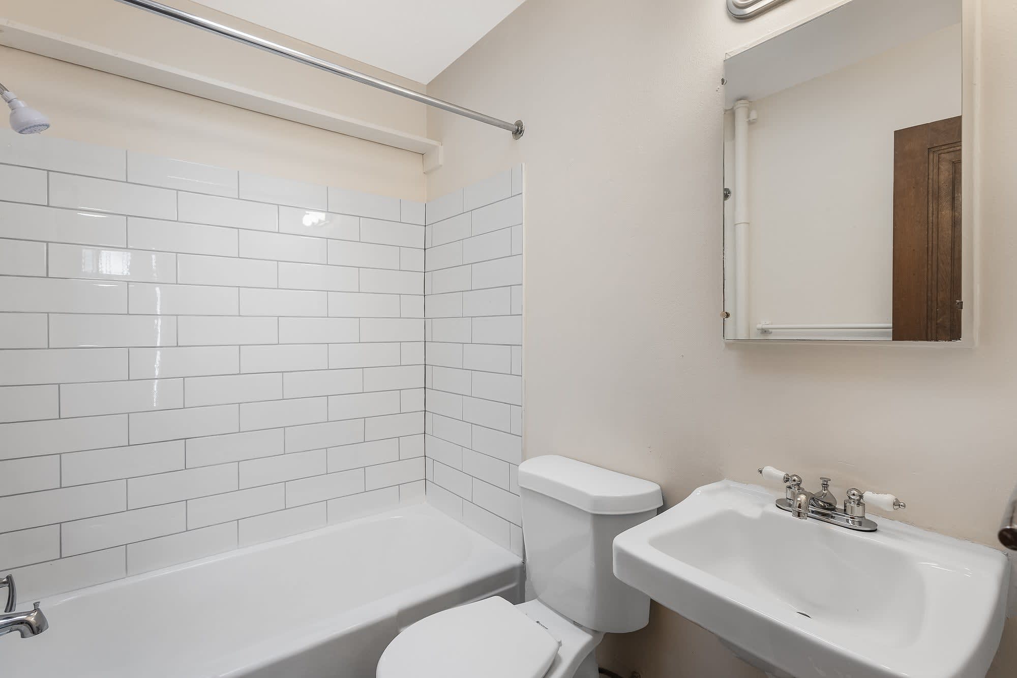 Josephine Apartments – photo 5