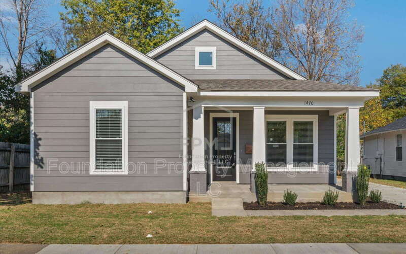 1470 Lyndale Avenue – photo 1