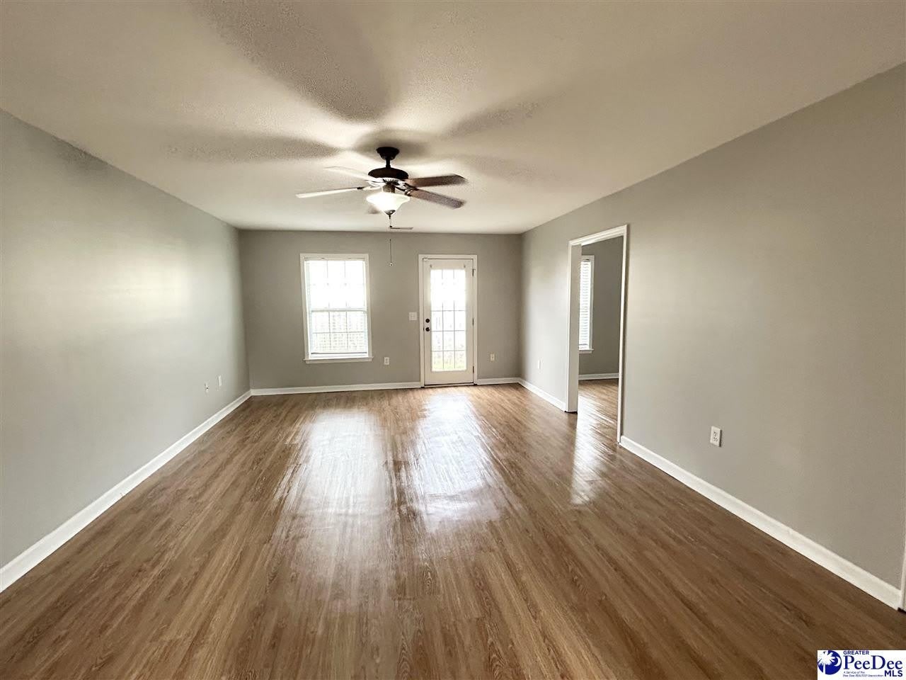 878 Mollhoff Ct. – photo 3