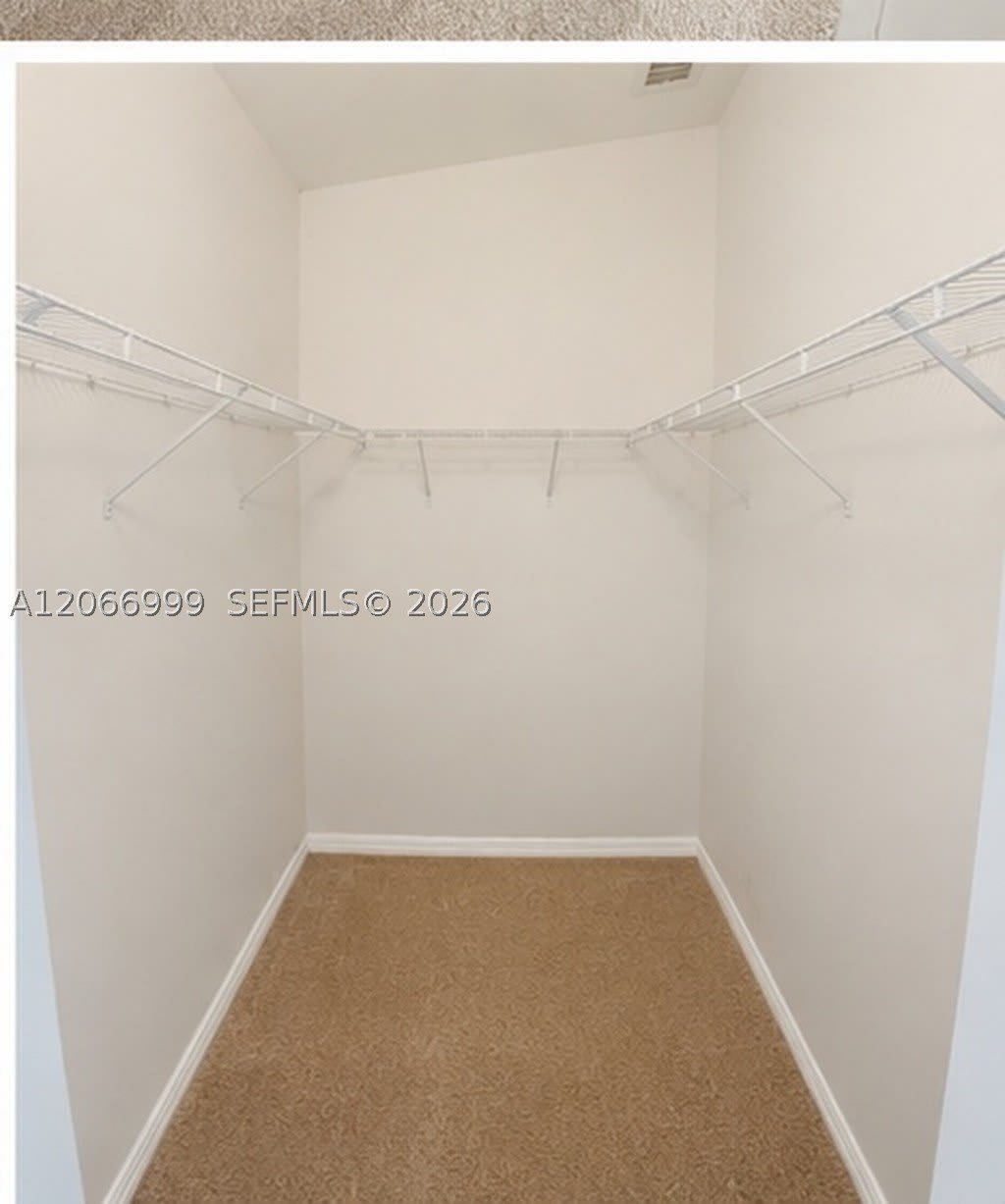 13923 SW 151st Ave – photo 2