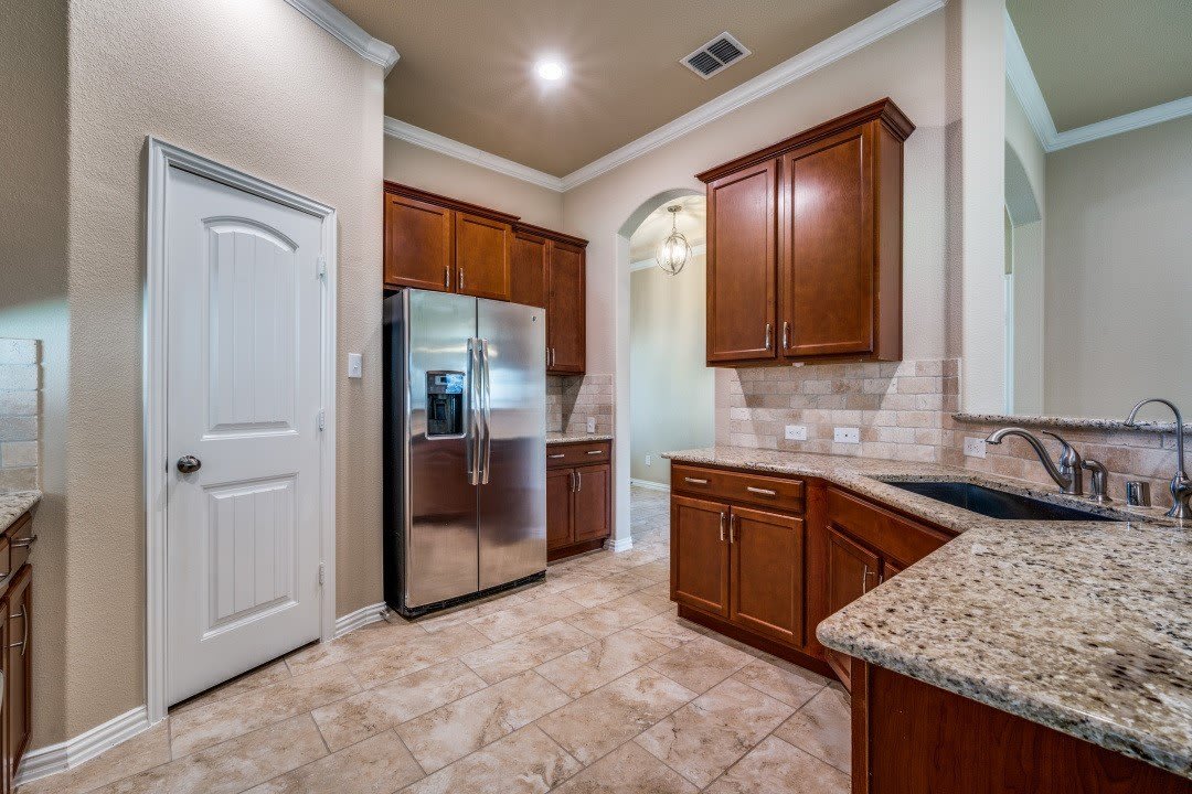 16708 Central Garden Lane – photo 3