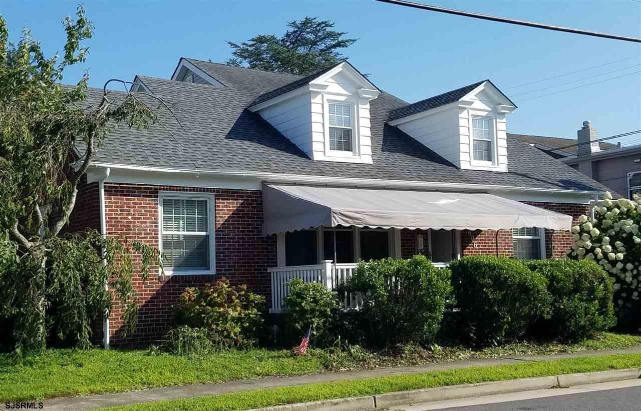8606 Monmouth Ave – photo 1