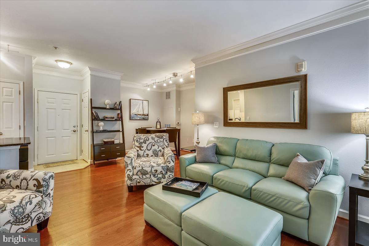 501 Hungerford Drive – photo 4