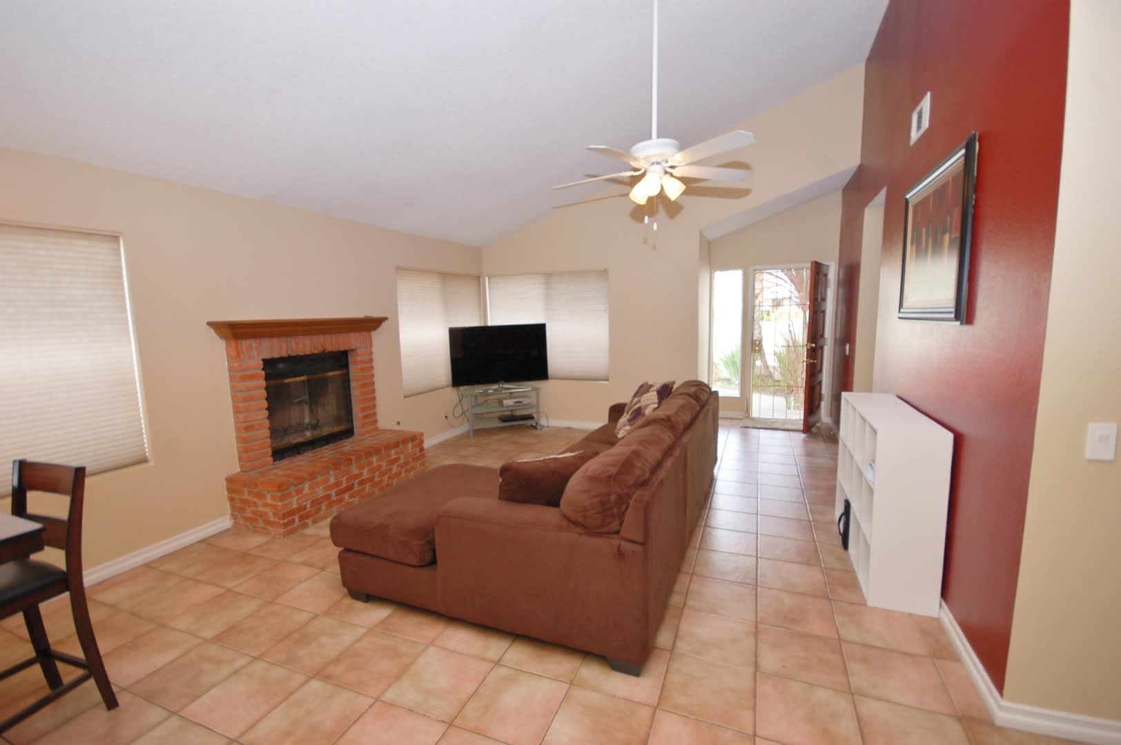 Charming Home in San Marcos – photo 5