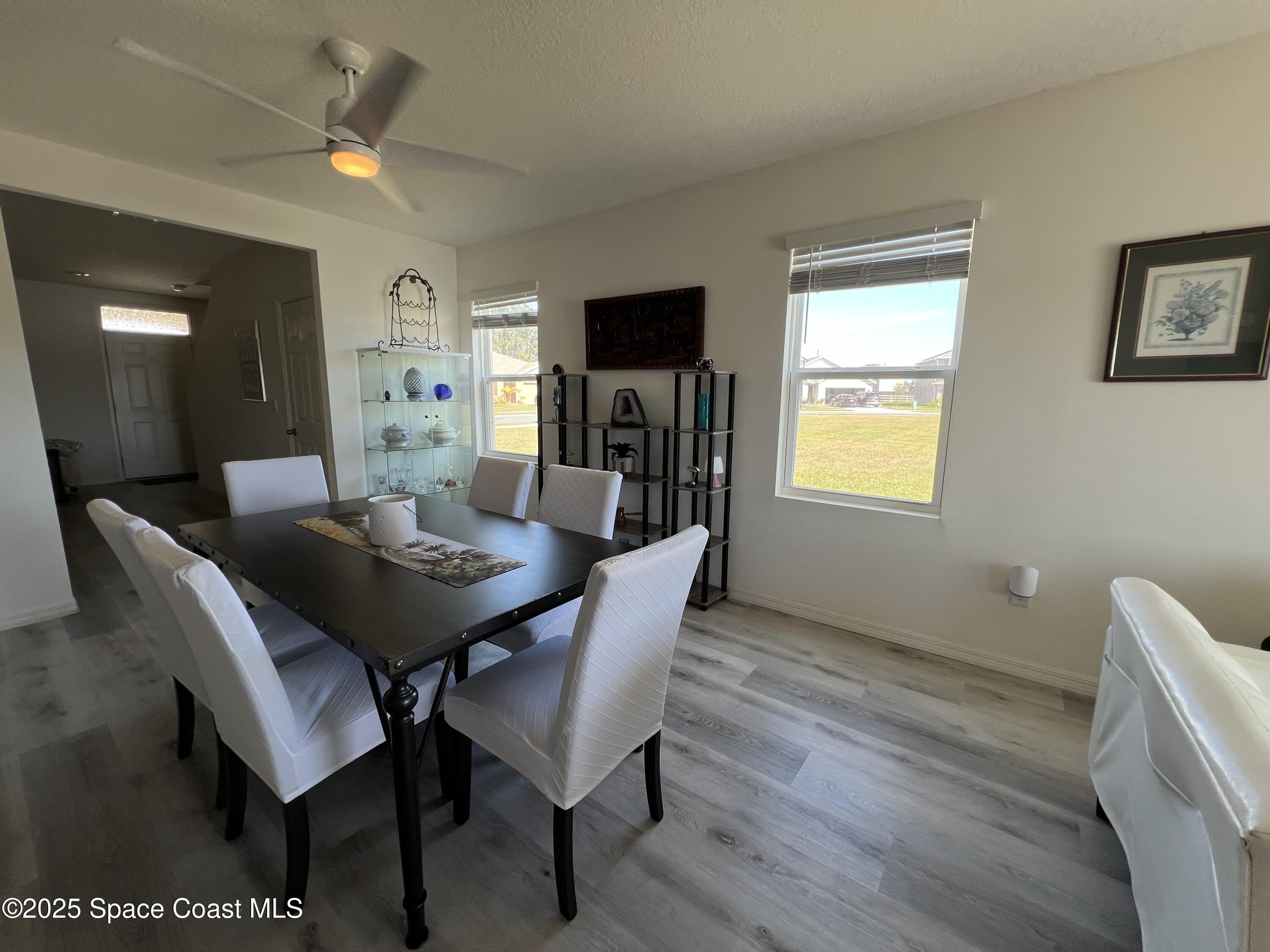 976 Trinity Street – photo 3