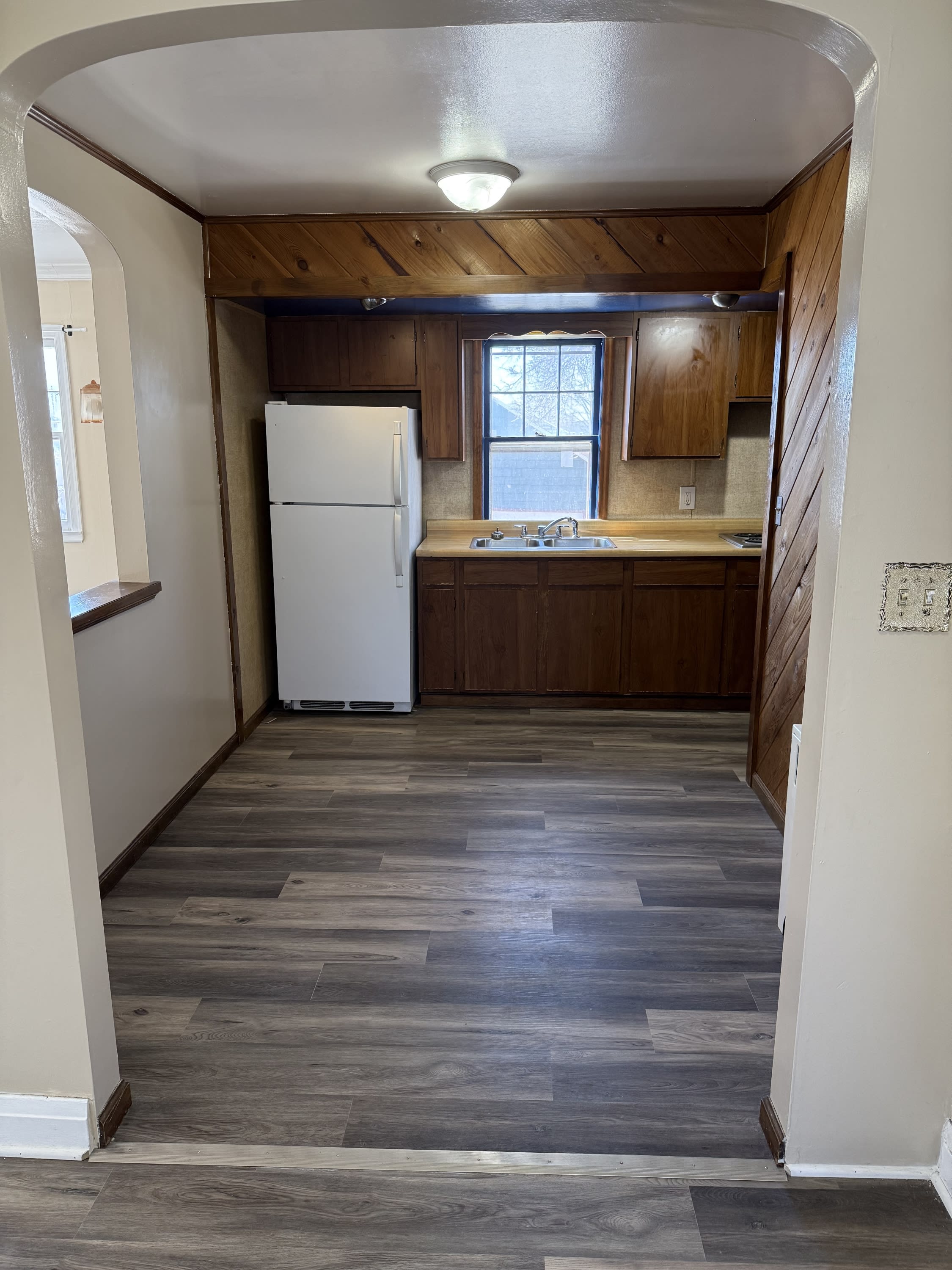 1102 4th Ave S – photo 1