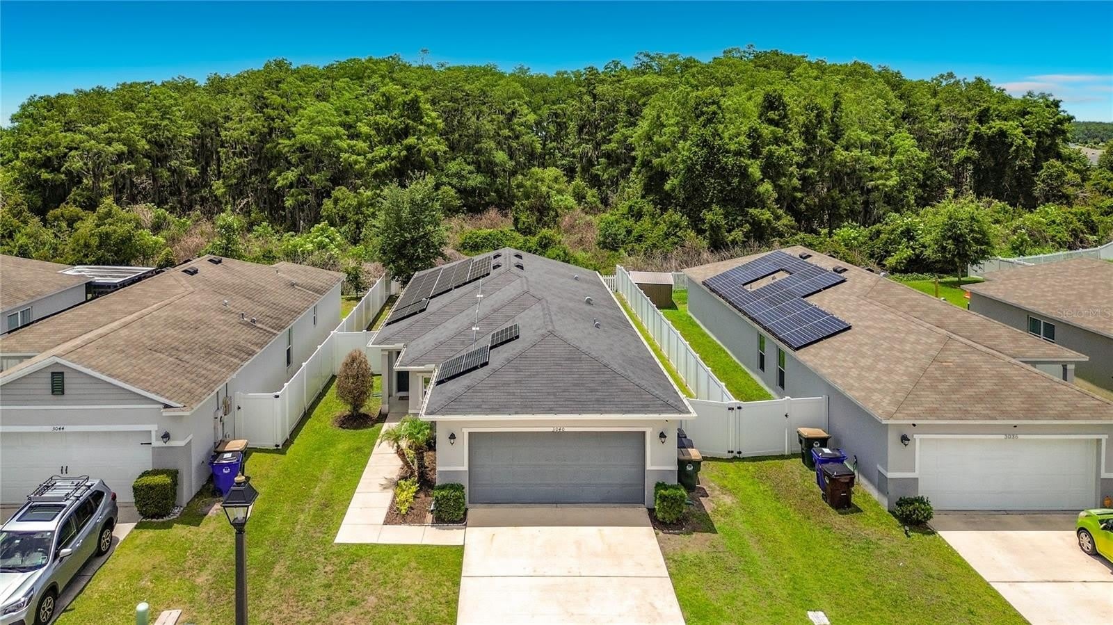3040 LAKES CREST Avenue – photo 3