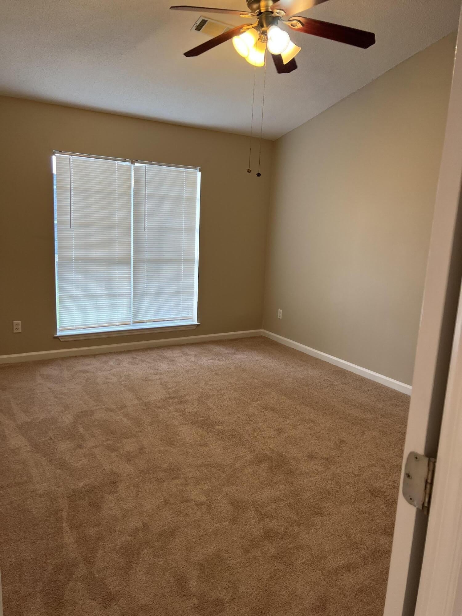 17 Macaulay Place – photo 5