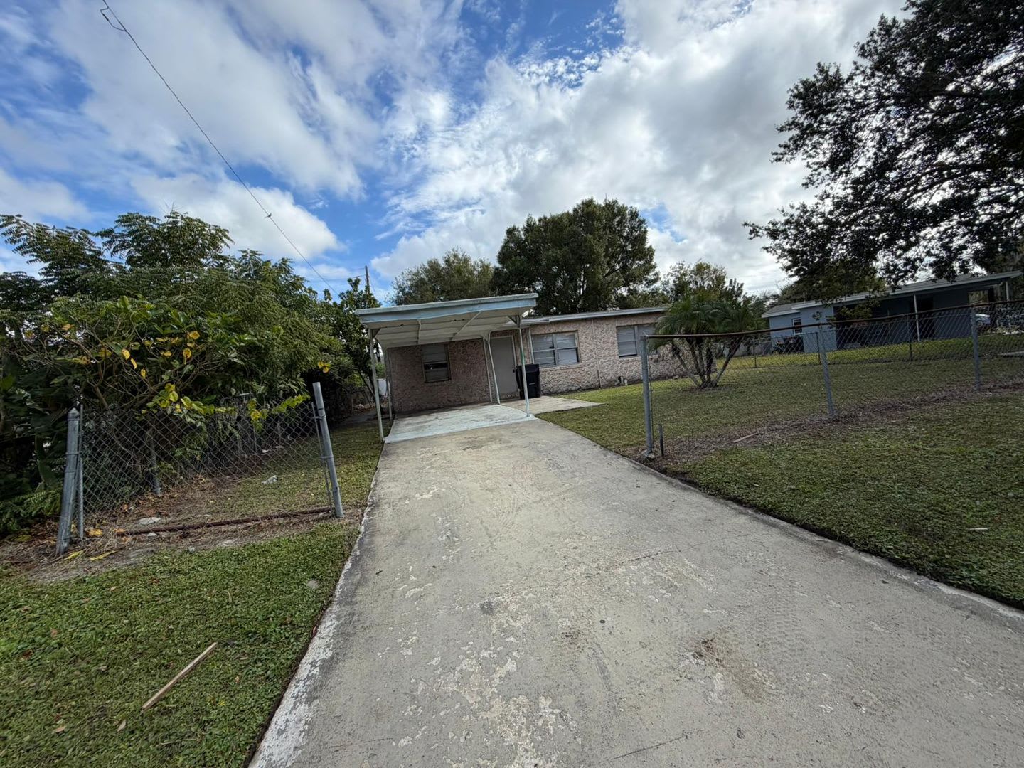 Spacious 4Br Home In Orlando Move In Ready With Parking Great Location – photo 3