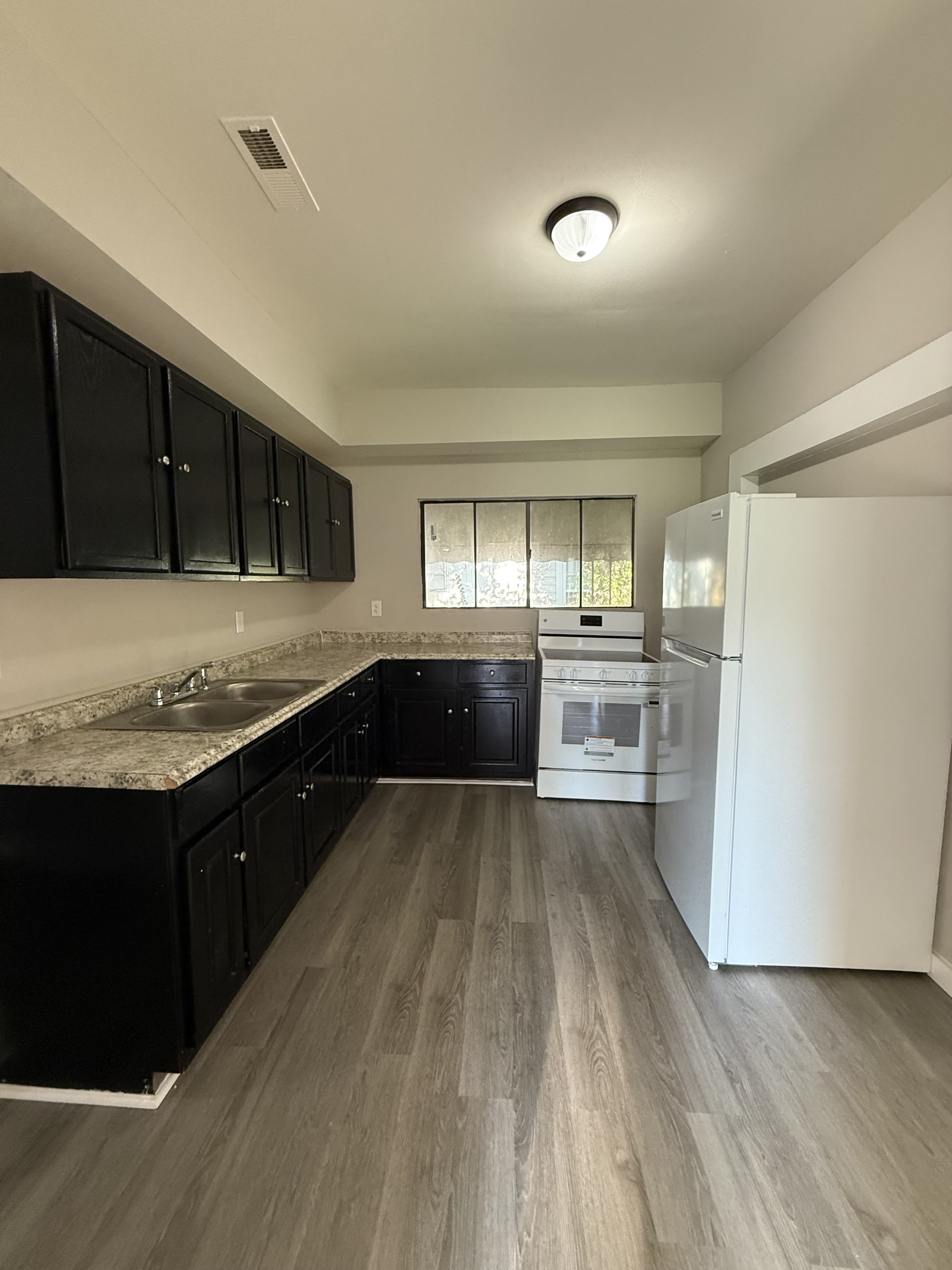 412 Bryant Street – photo 4