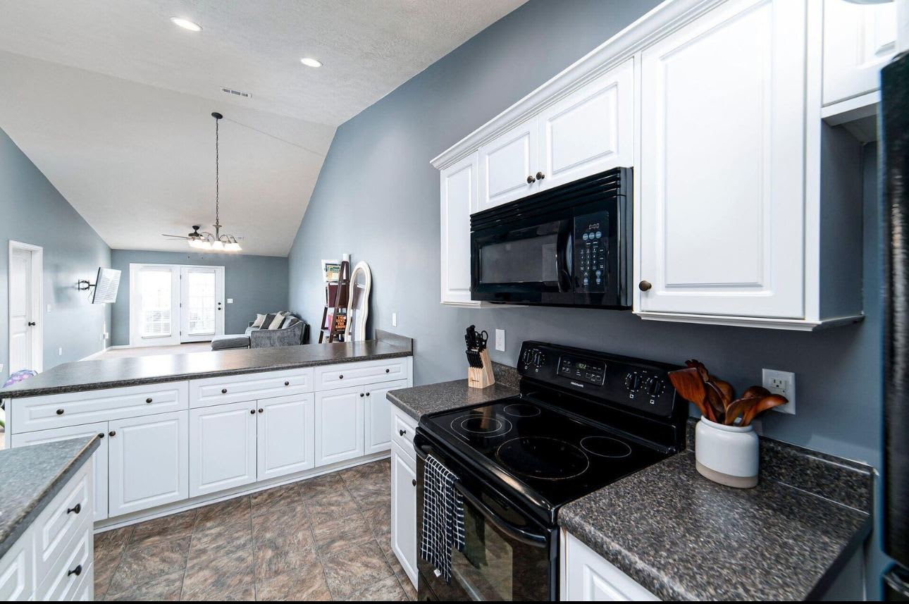 205 Haley Dr – photo 5